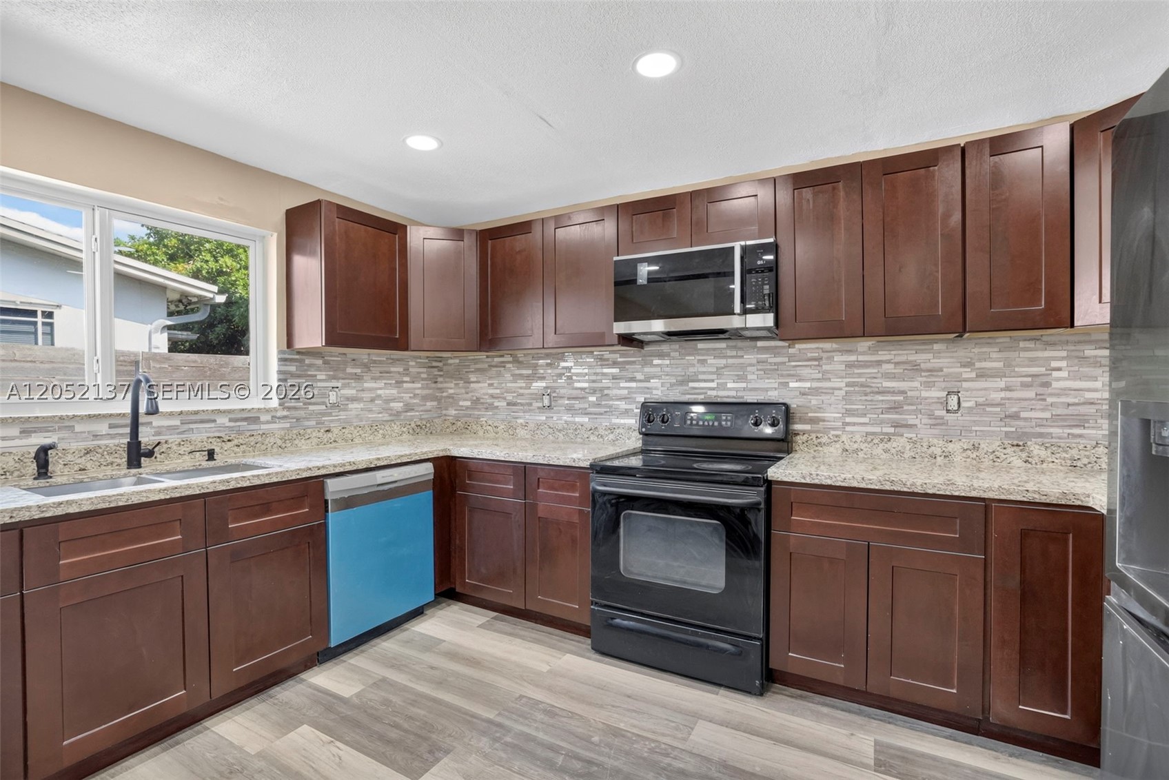 4351 NW 25th St, Lauderhill FL 33313