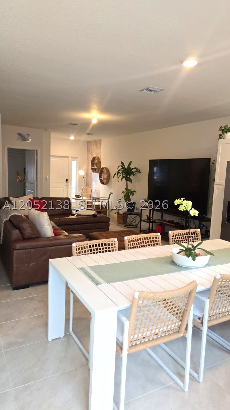 481 NE 12th St, Florida City FL 33034