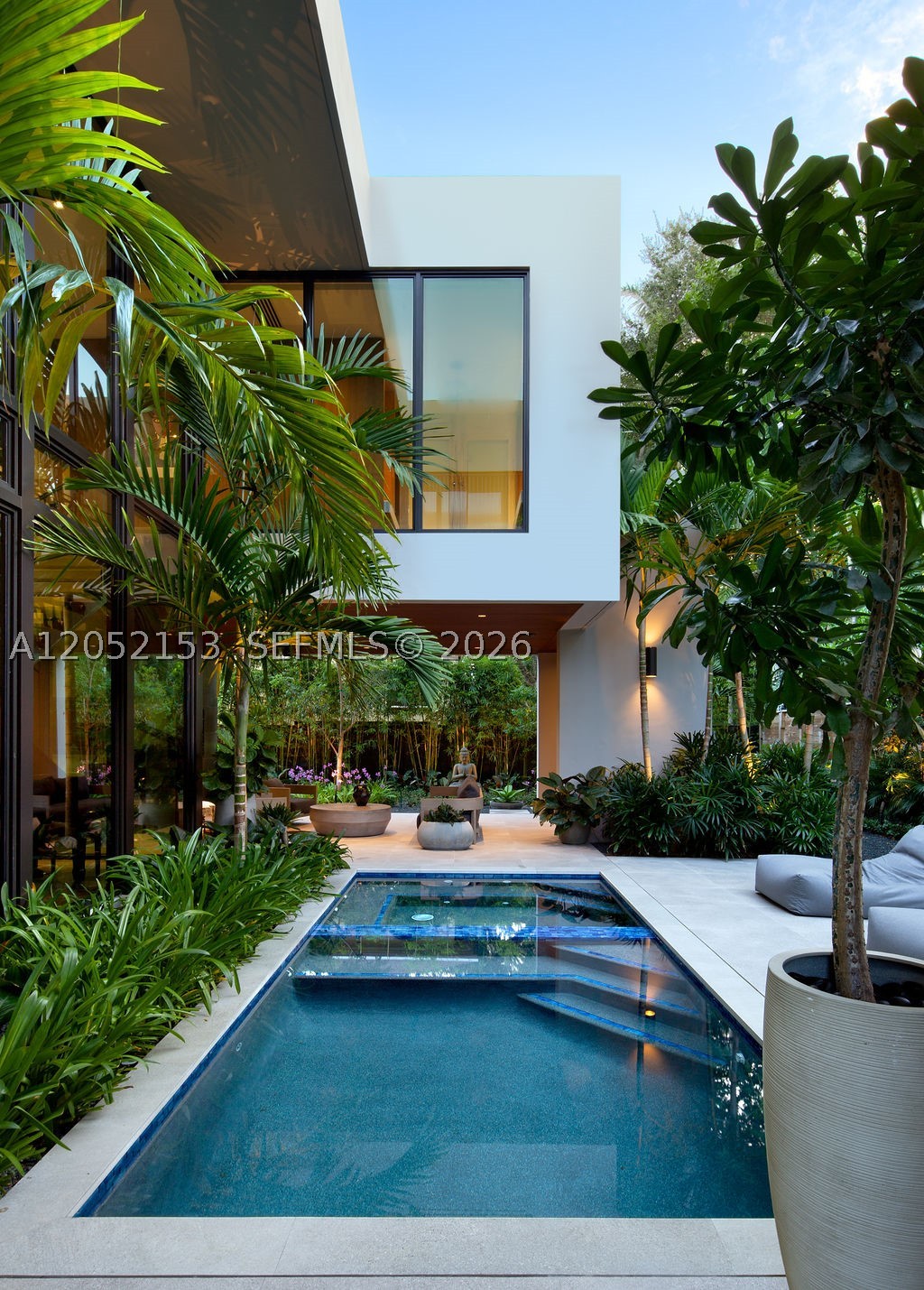 3910 Battersea Rd, Miami FL 33133