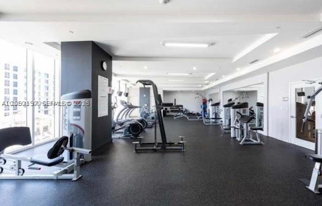 600 NE 27th St #2202, Miami FL 33137