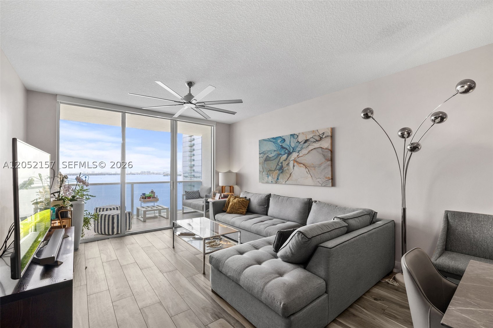 600 NE 27th St #2202, Miami FL 33137