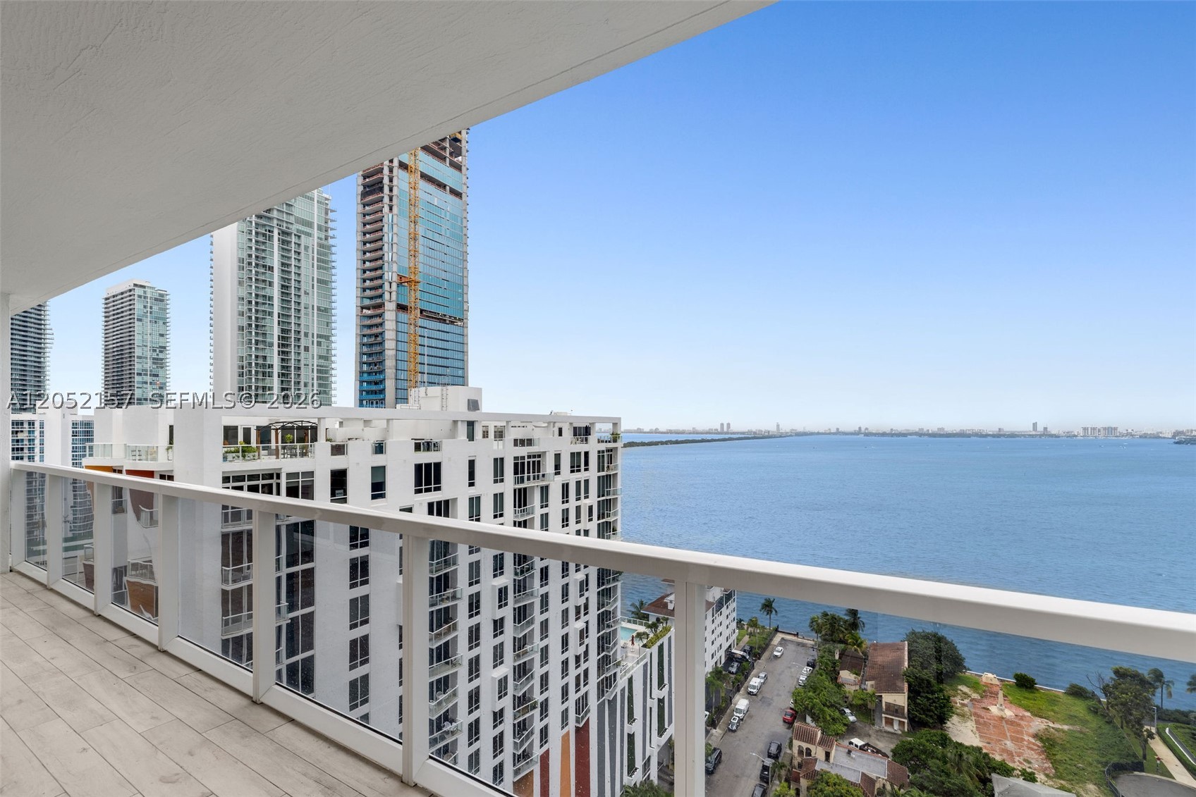 600 NE 27th St #2202, Miami FL 33137
