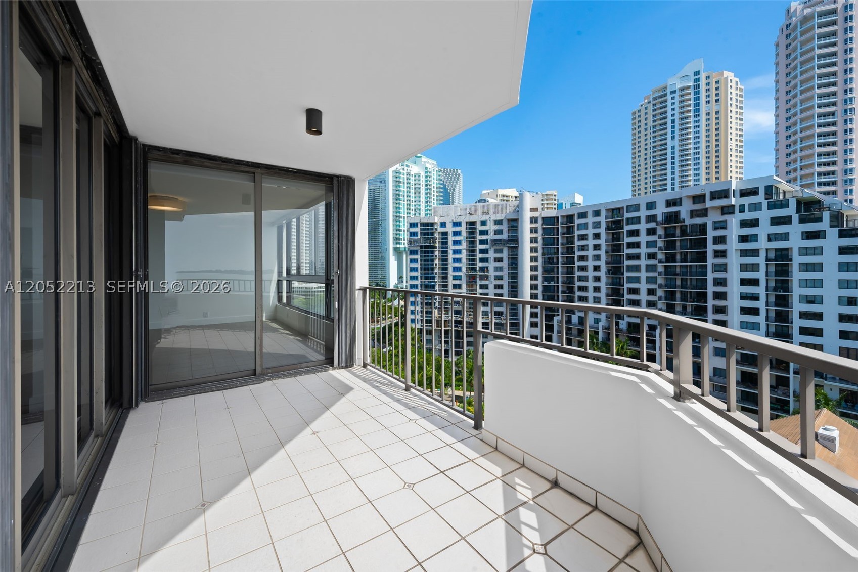 520 Brickell Key Dr #A1206, Miami FL 33131
