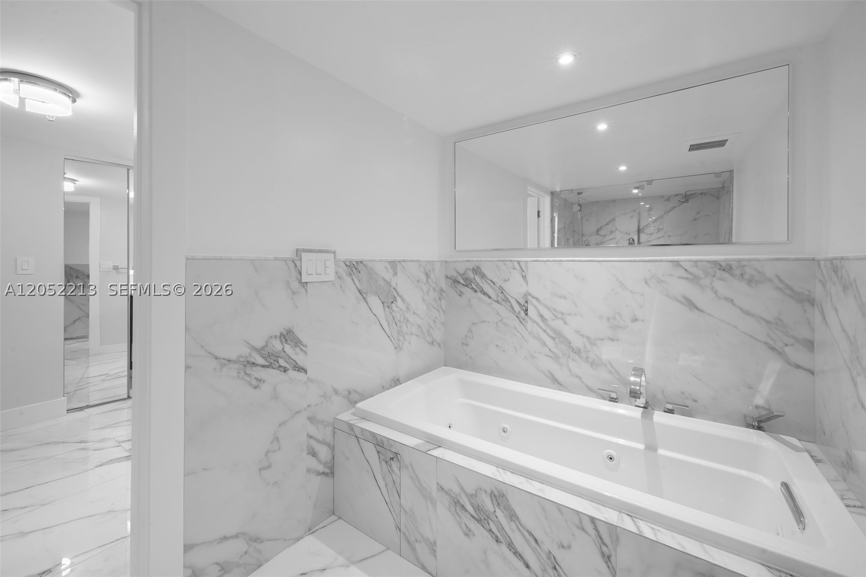 520 Brickell Key Dr #A1206, Miami FL 33131