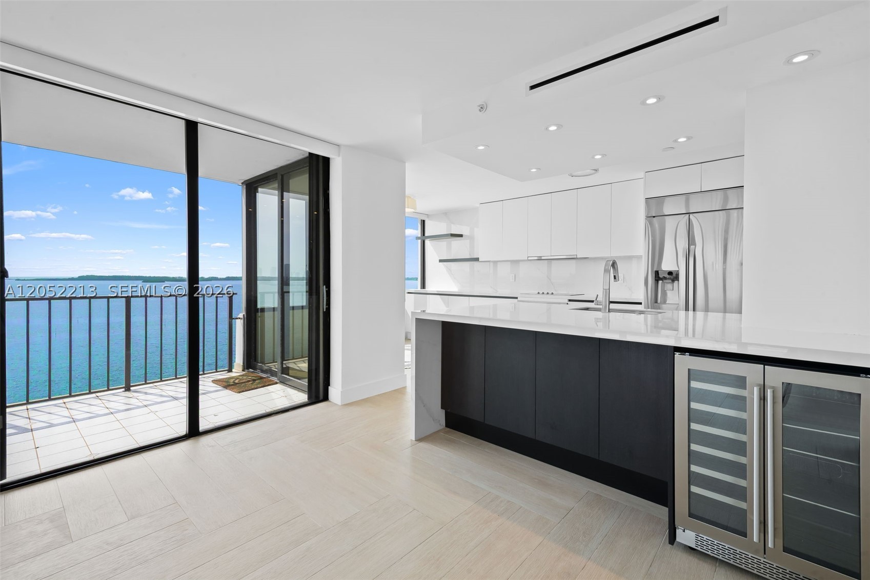 520 Brickell Key Dr #A1206, Miami FL 33131