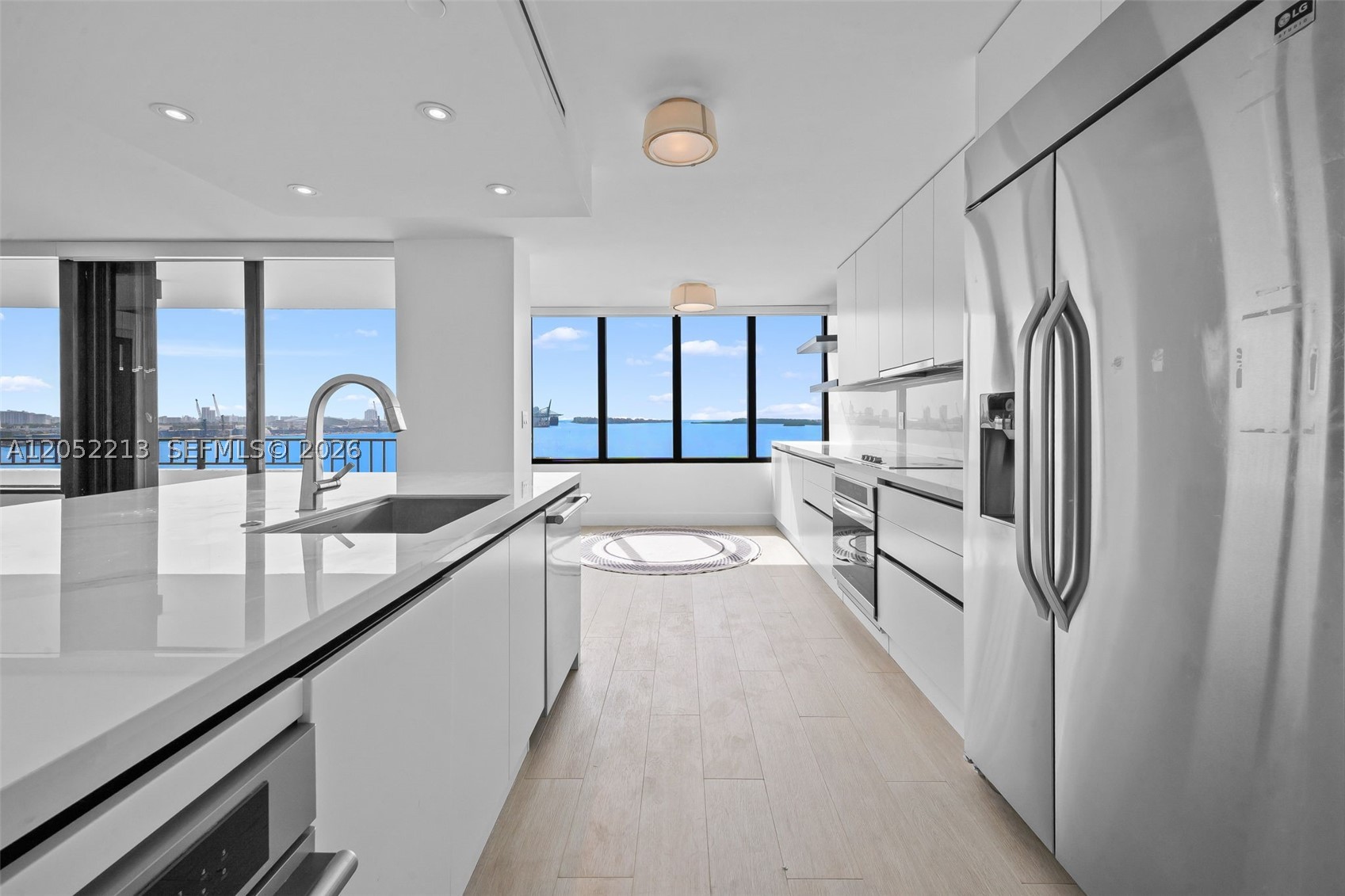 520 Brickell Key Dr #A1206, Miami FL 33131