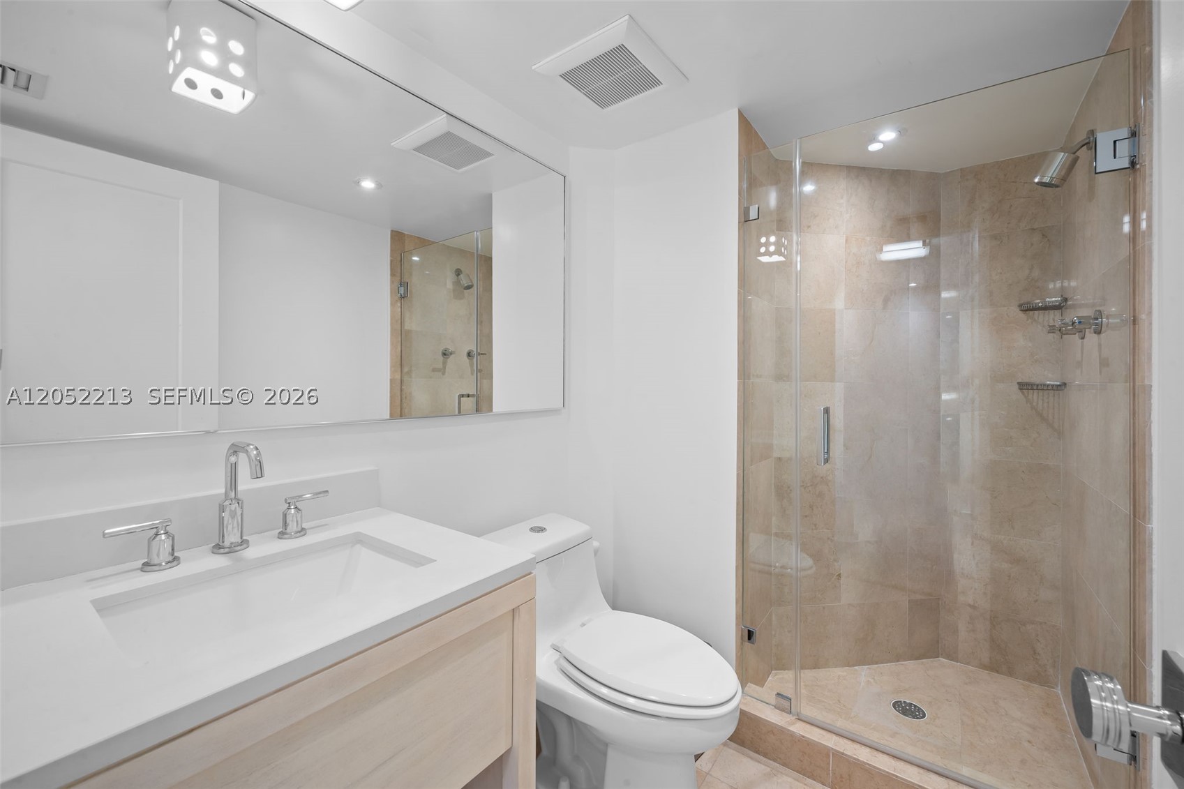 520 Brickell Key Dr #A1206, Miami FL 33131