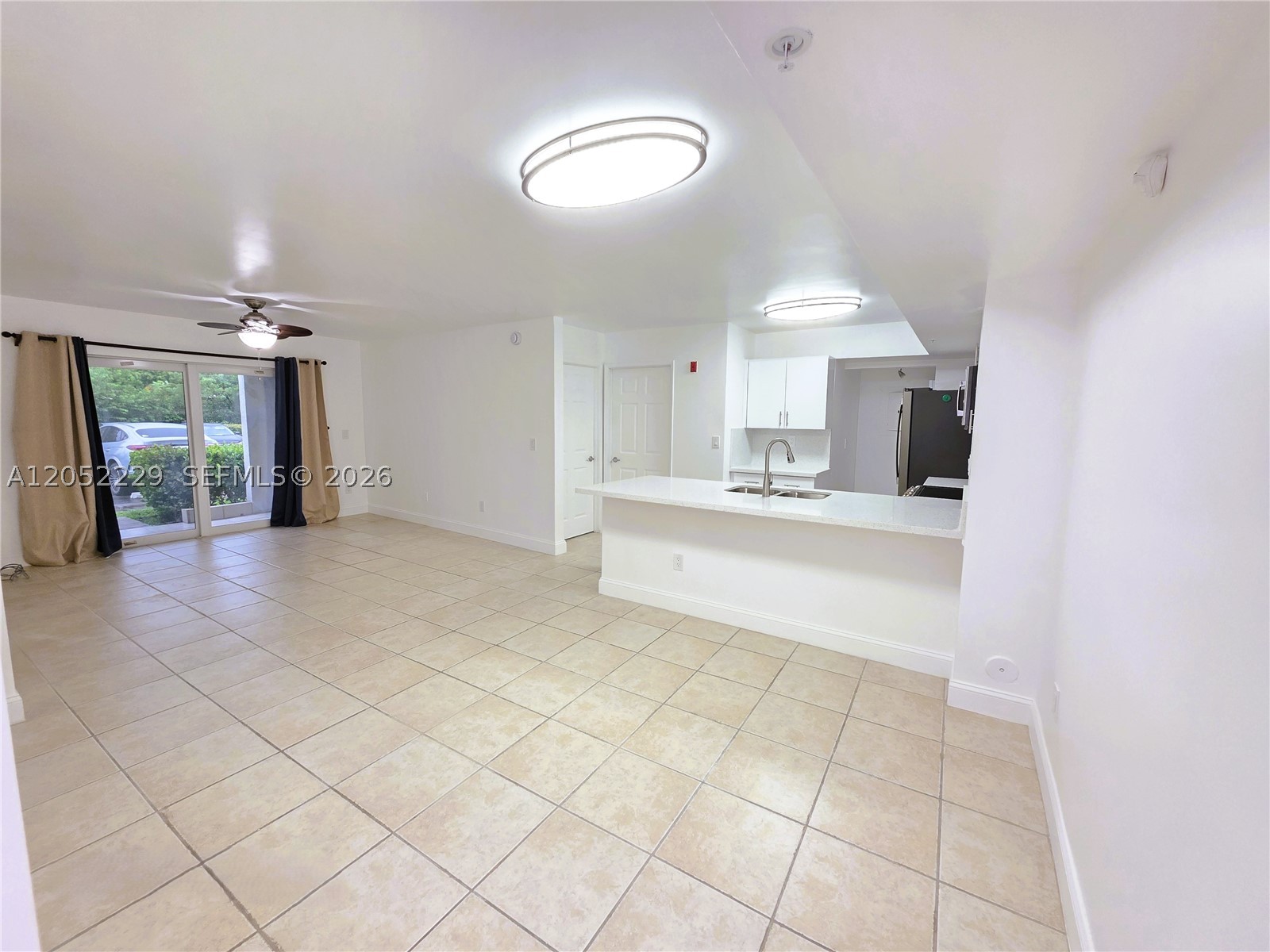 2620 S University Dr #111, Davie FL 33328