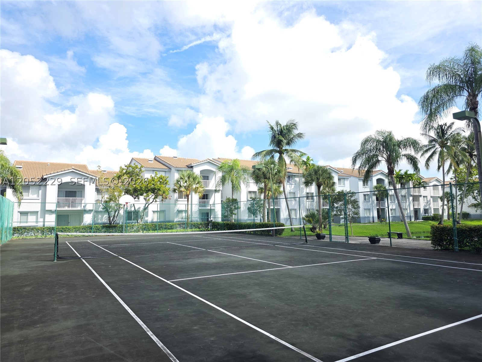 2620 S University Dr #111, Davie FL 33328