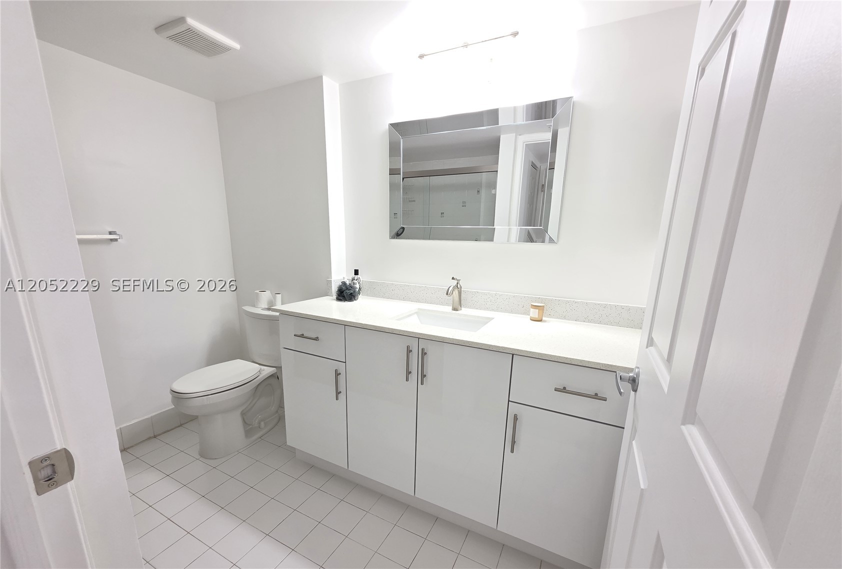 2620 S University Dr #111, Davie FL 33328