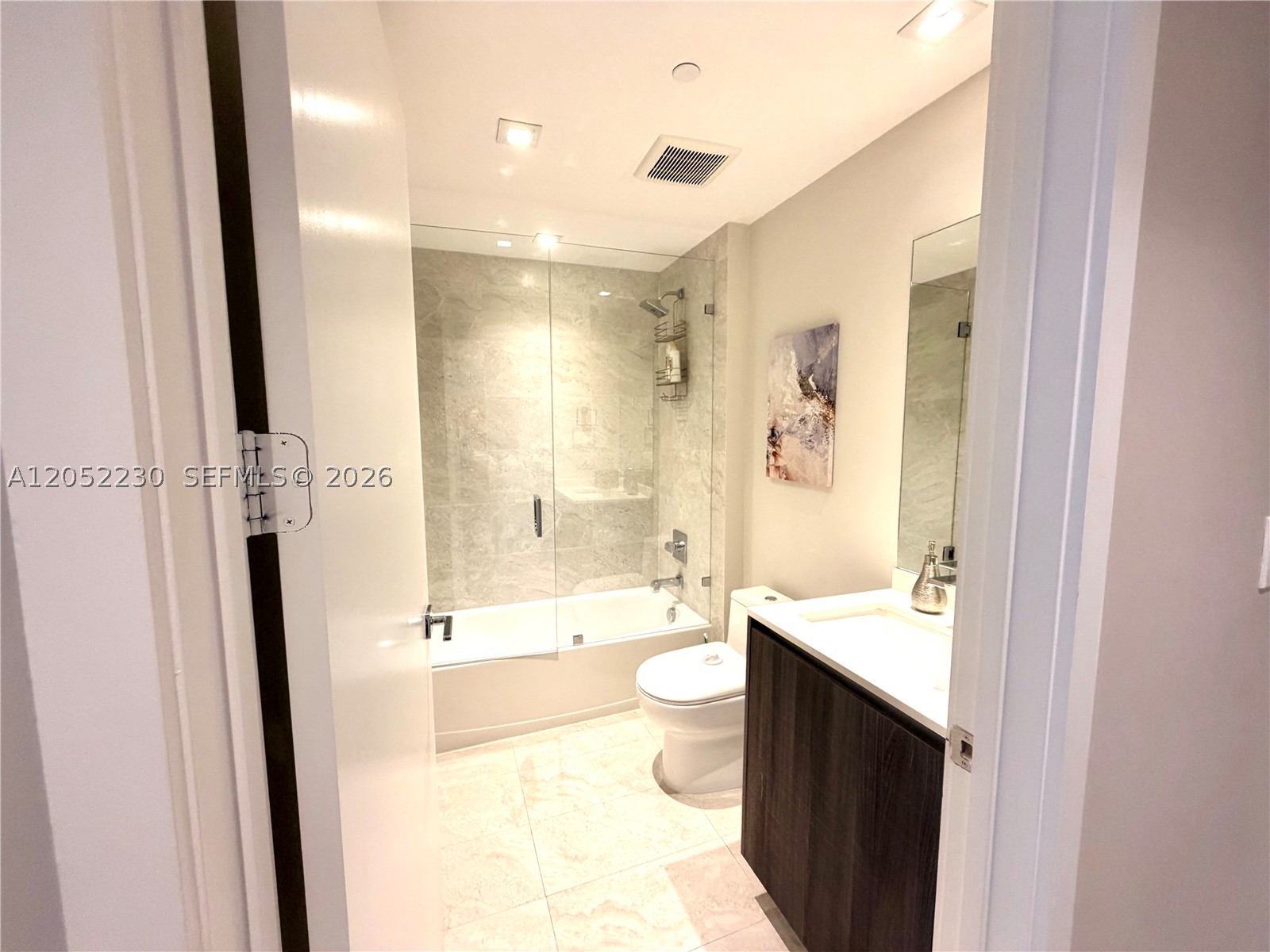 488 NE 18th St #3210, Miami FL 33132