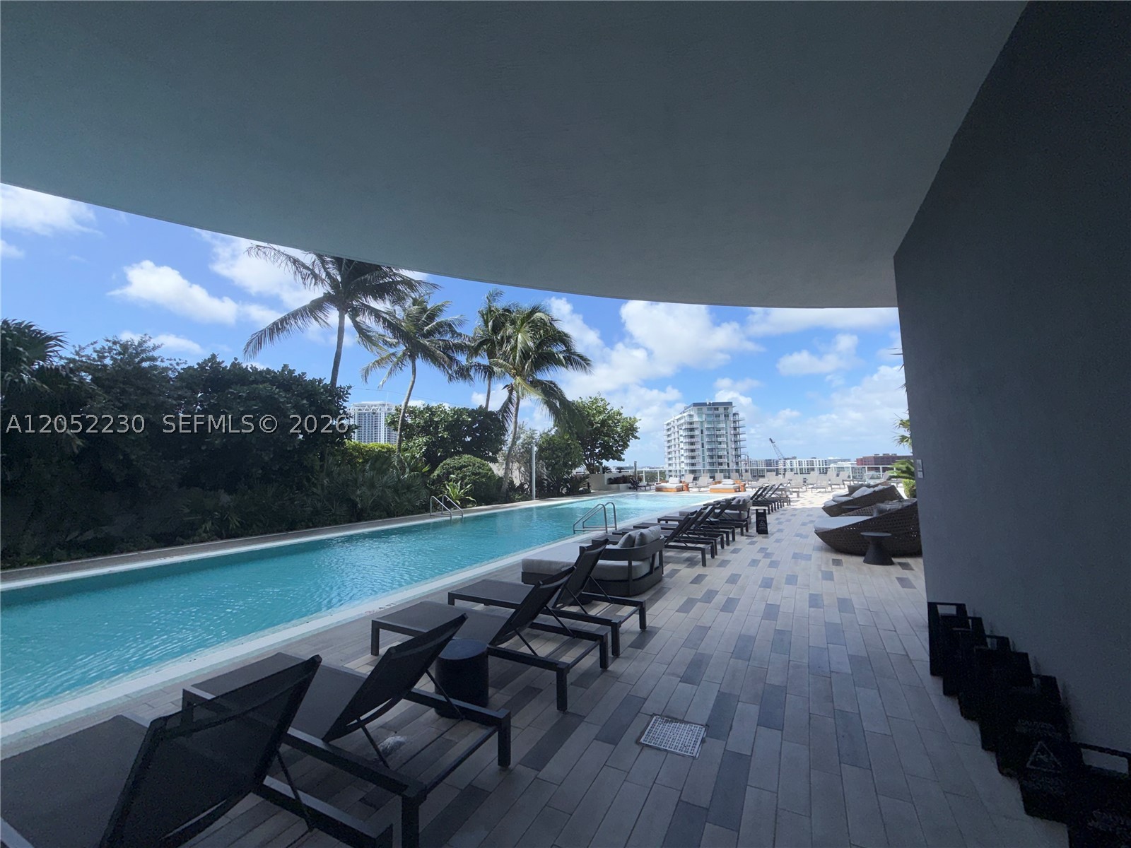 488 NE 18th St #3210, Miami FL 33132