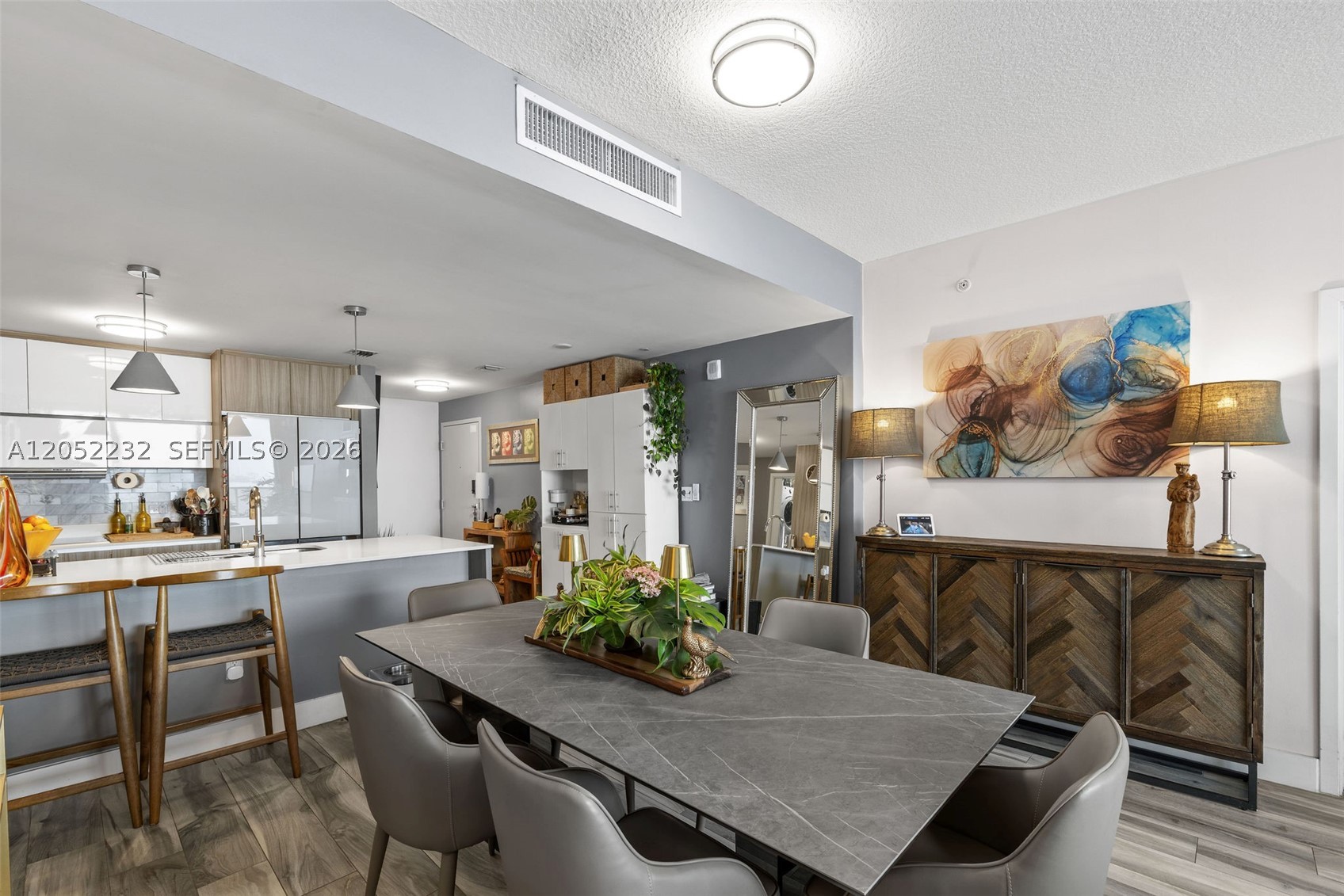 600 NE 27th St #2202, Miami FL 33137