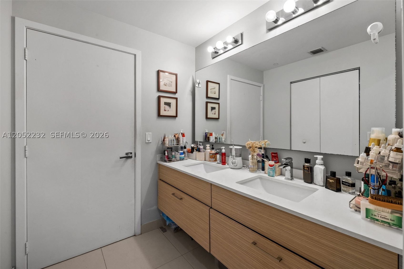 600 NE 27th St #2202, Miami FL 33137