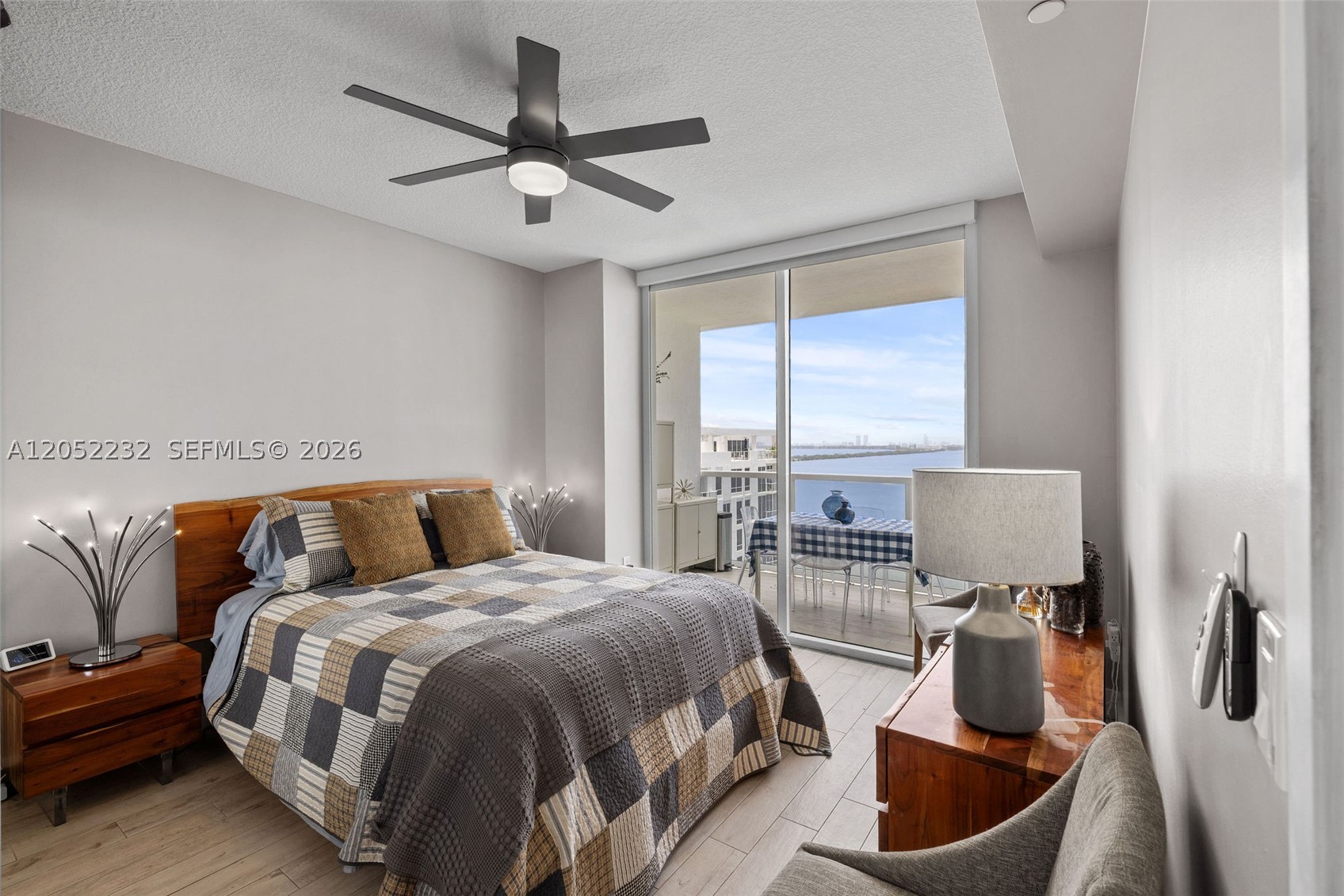 600 NE 27th St #2202, Miami FL 33137