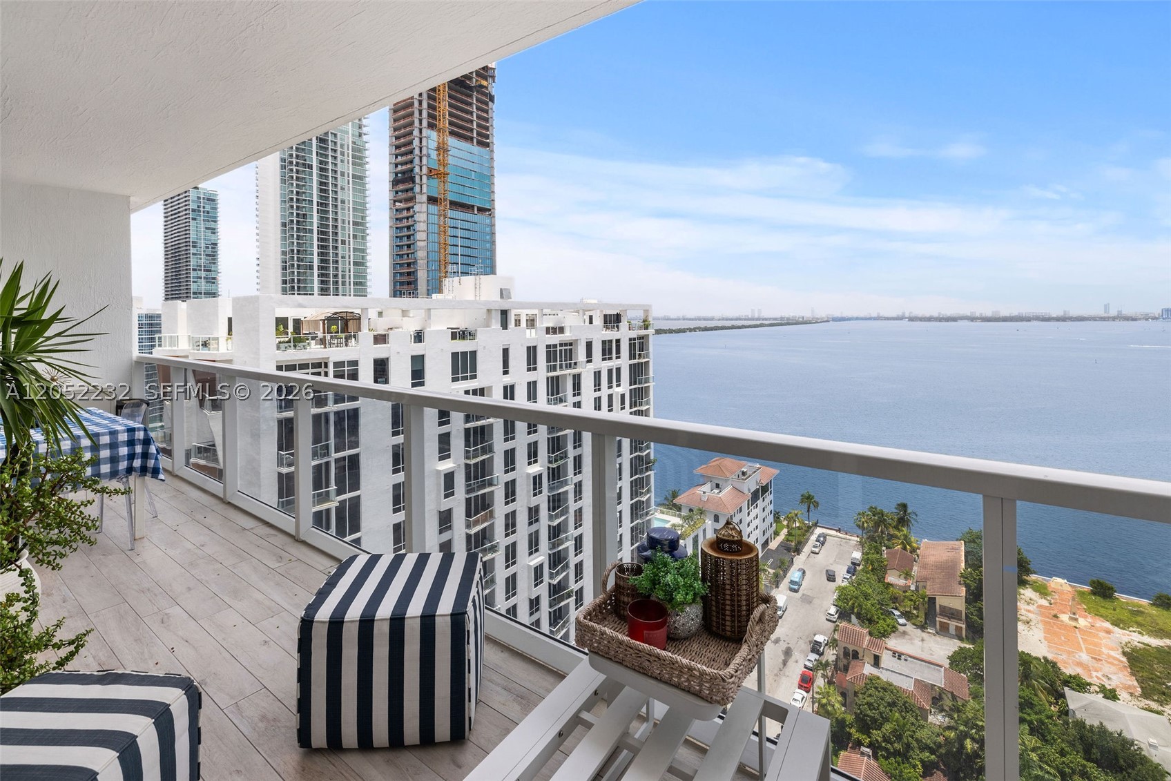 600 NE 27th St #2202, Miami FL 33137