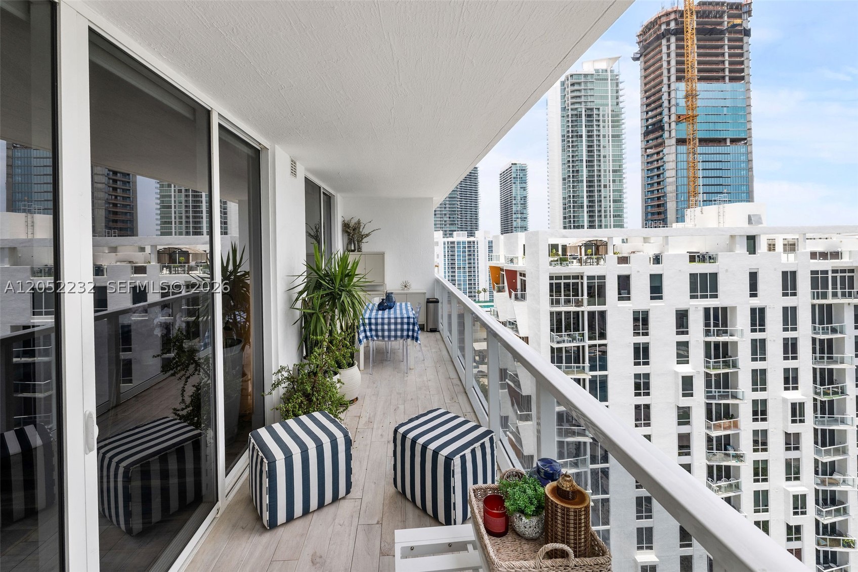 600 NE 27th St #2202, Miami FL 33137