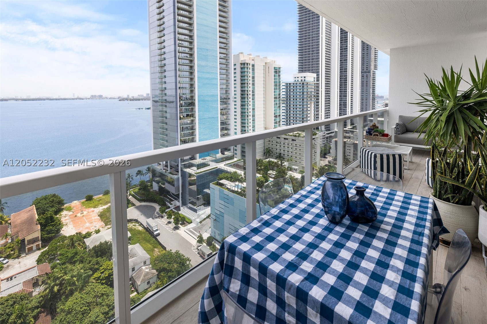 600 NE 27th St #2202, Miami FL 33137