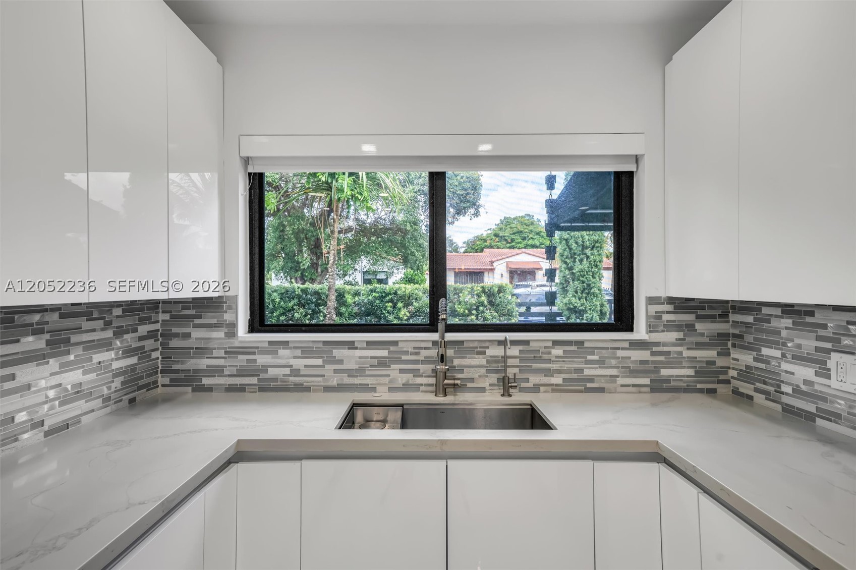 2484 SW 25th St, Miami FL 33133