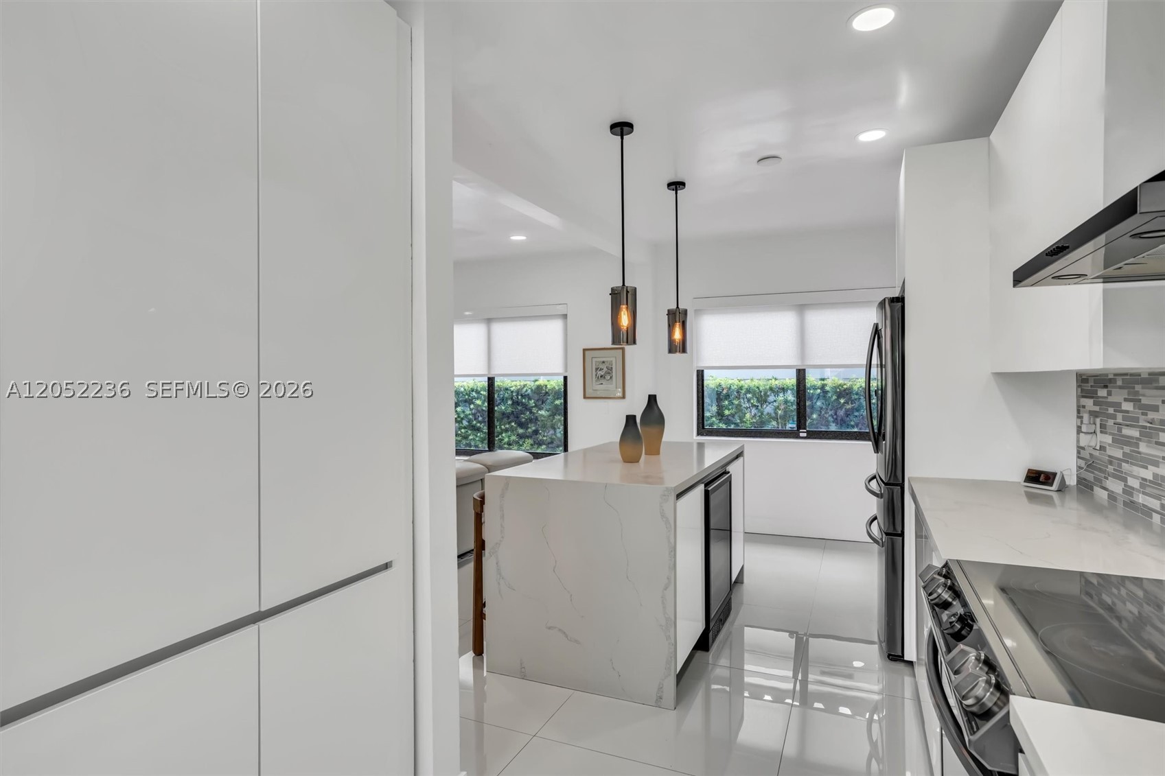 2484 SW 25th St, Miami FL 33133