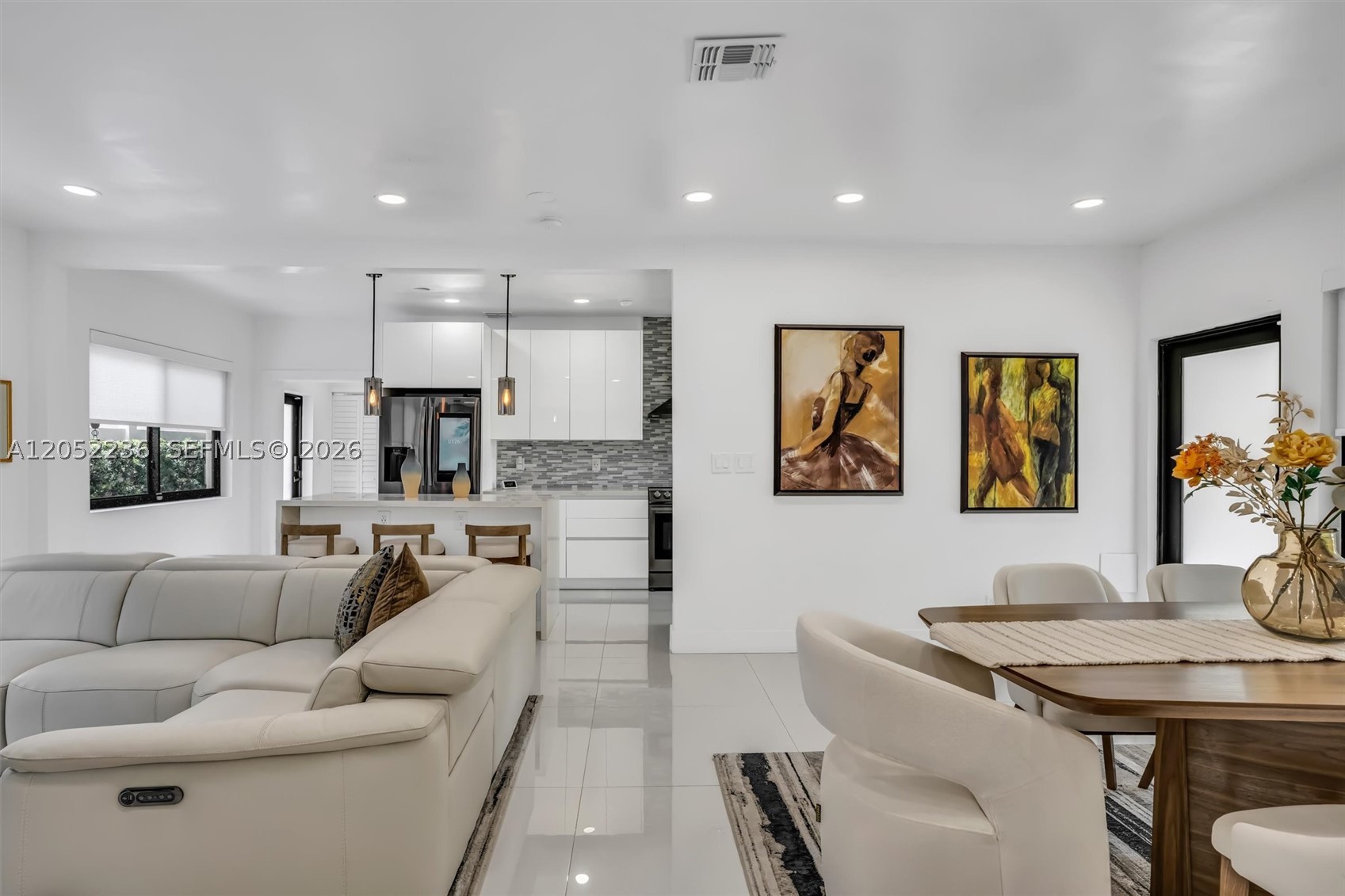 2484 SW 25th St, Miami FL 33133
