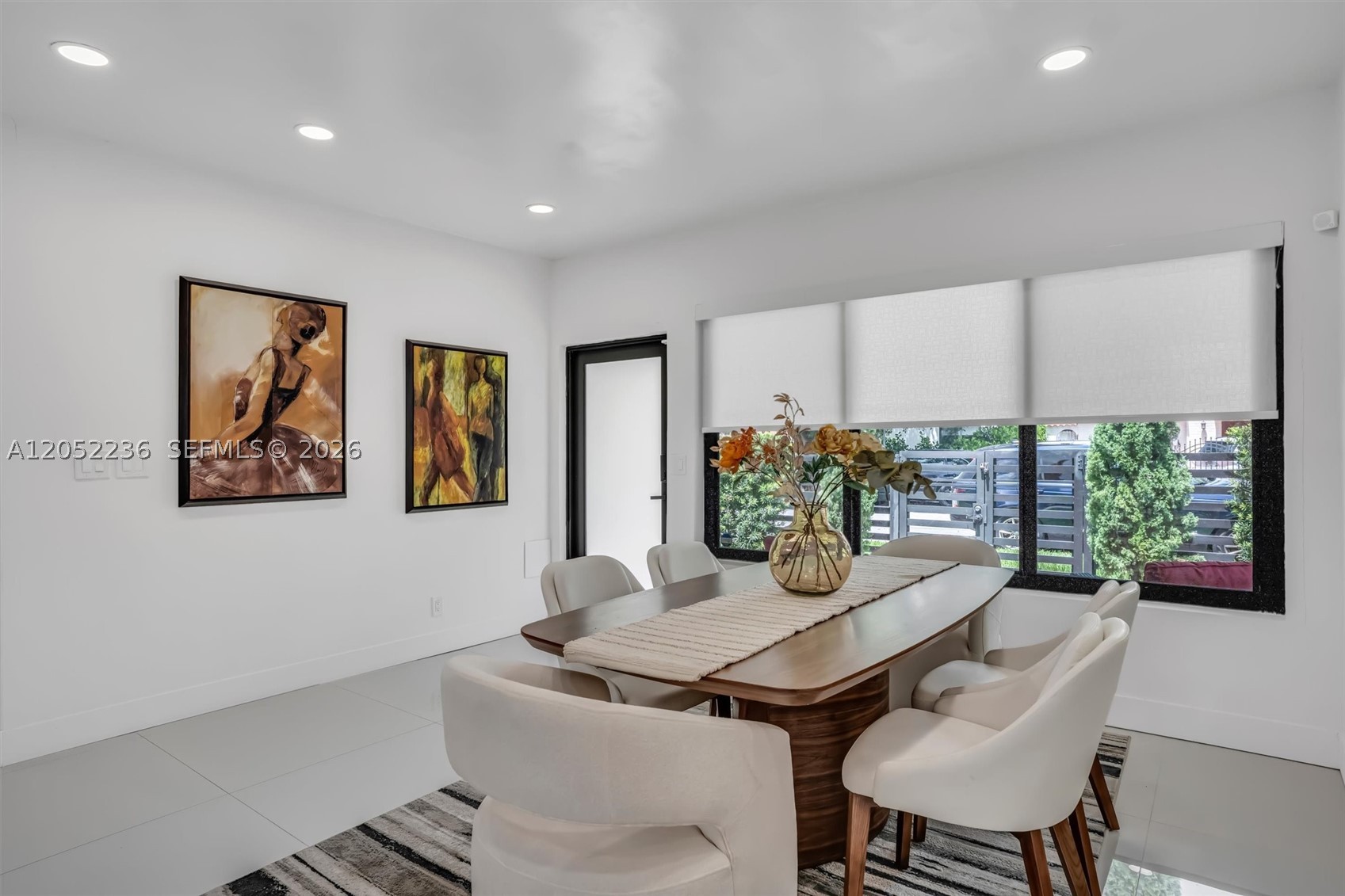 2484 SW 25th St, Miami FL 33133