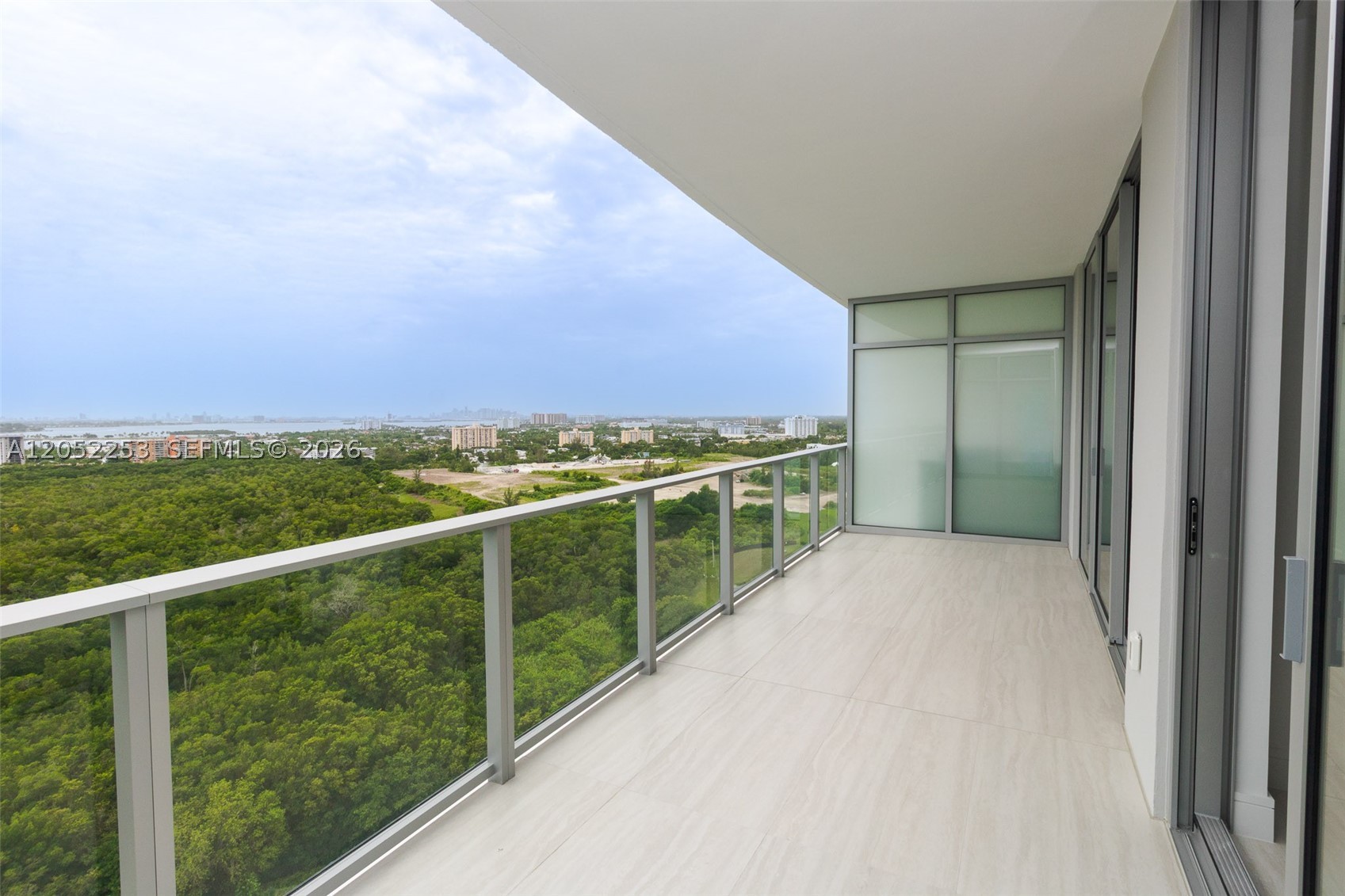 2411 Laguna Circle #1704, North Miami FL 33181