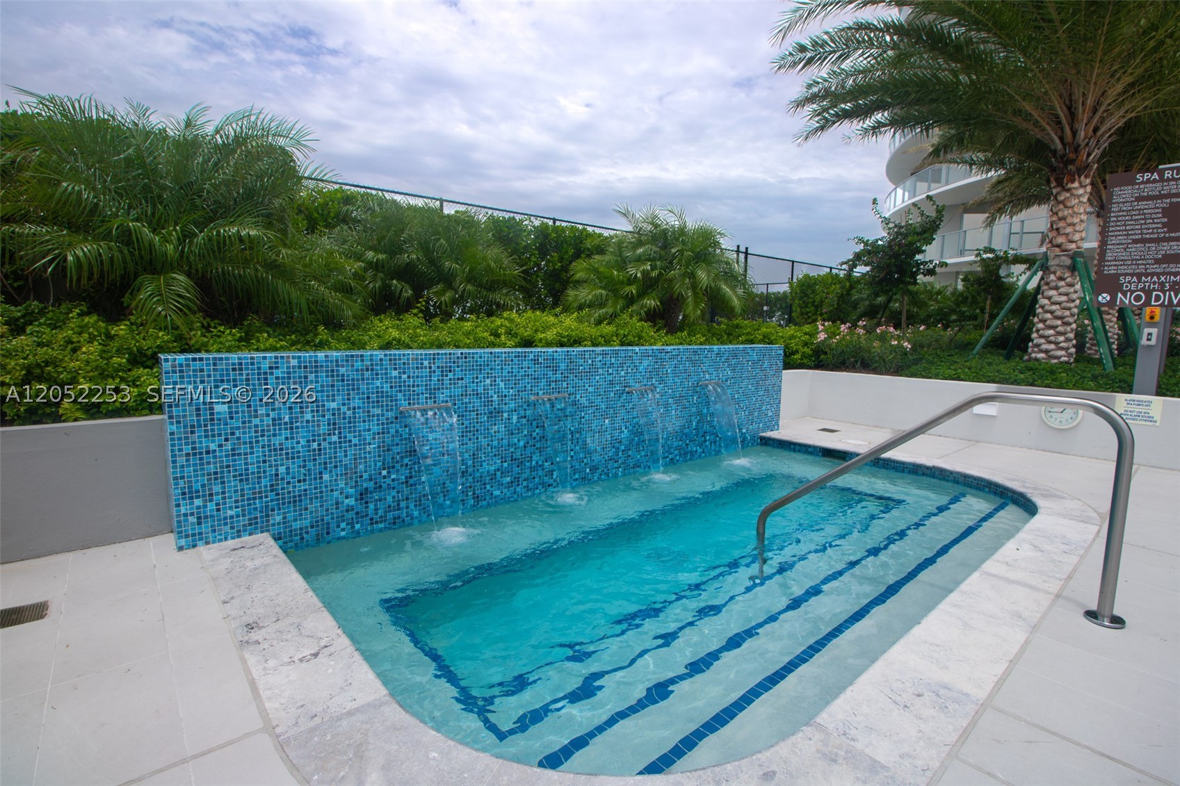 2411 Laguna Circle #1704, North Miami FL 33181