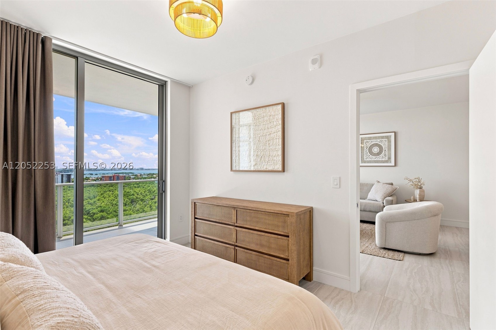 2411 Laguna Circle #1704, North Miami FL 33181