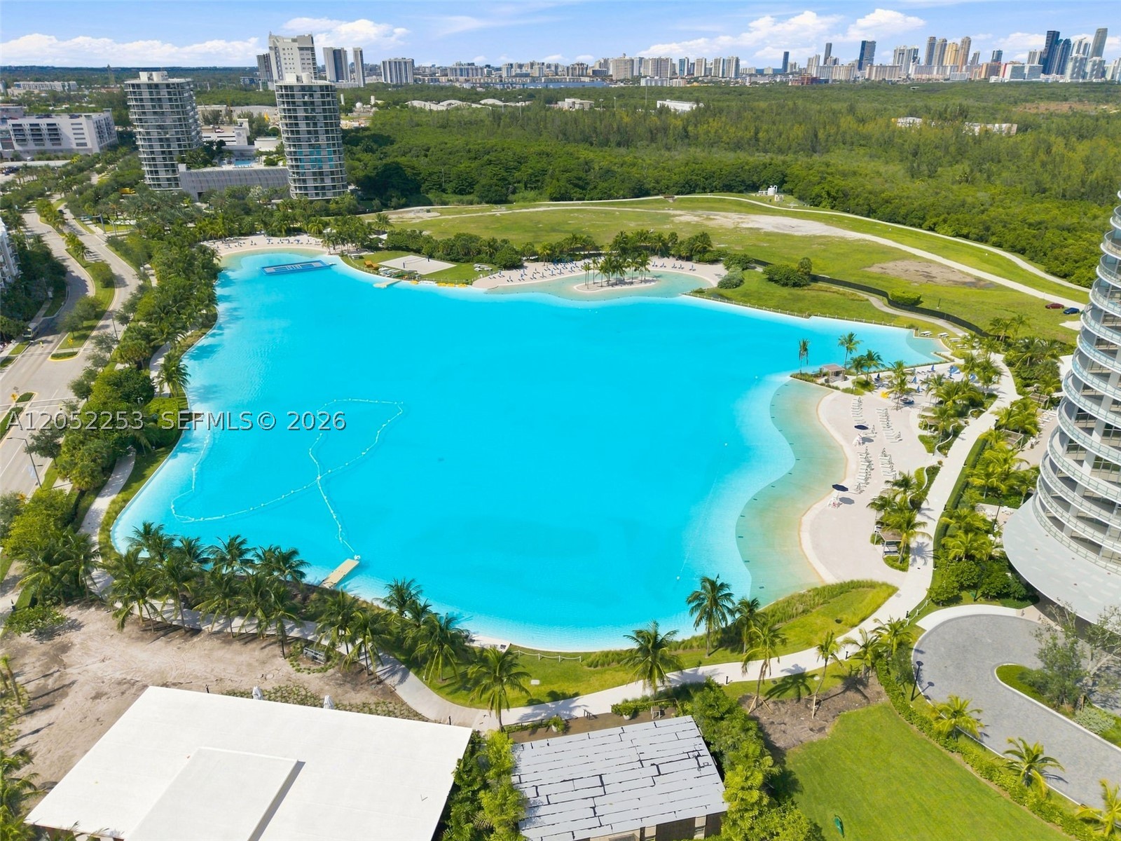 2411 Laguna Circle #1704, North Miami FL 33181