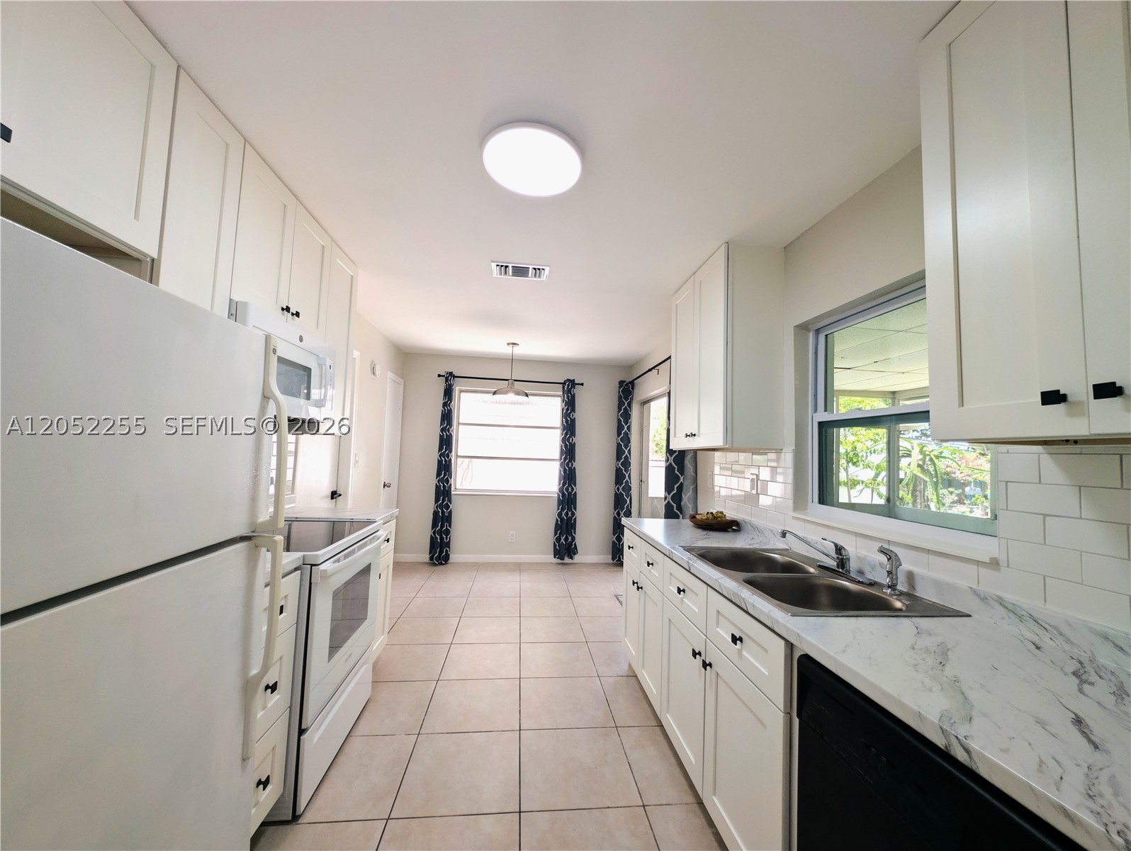 888 SW 62nd Ave, North Lauderdale FL 33068