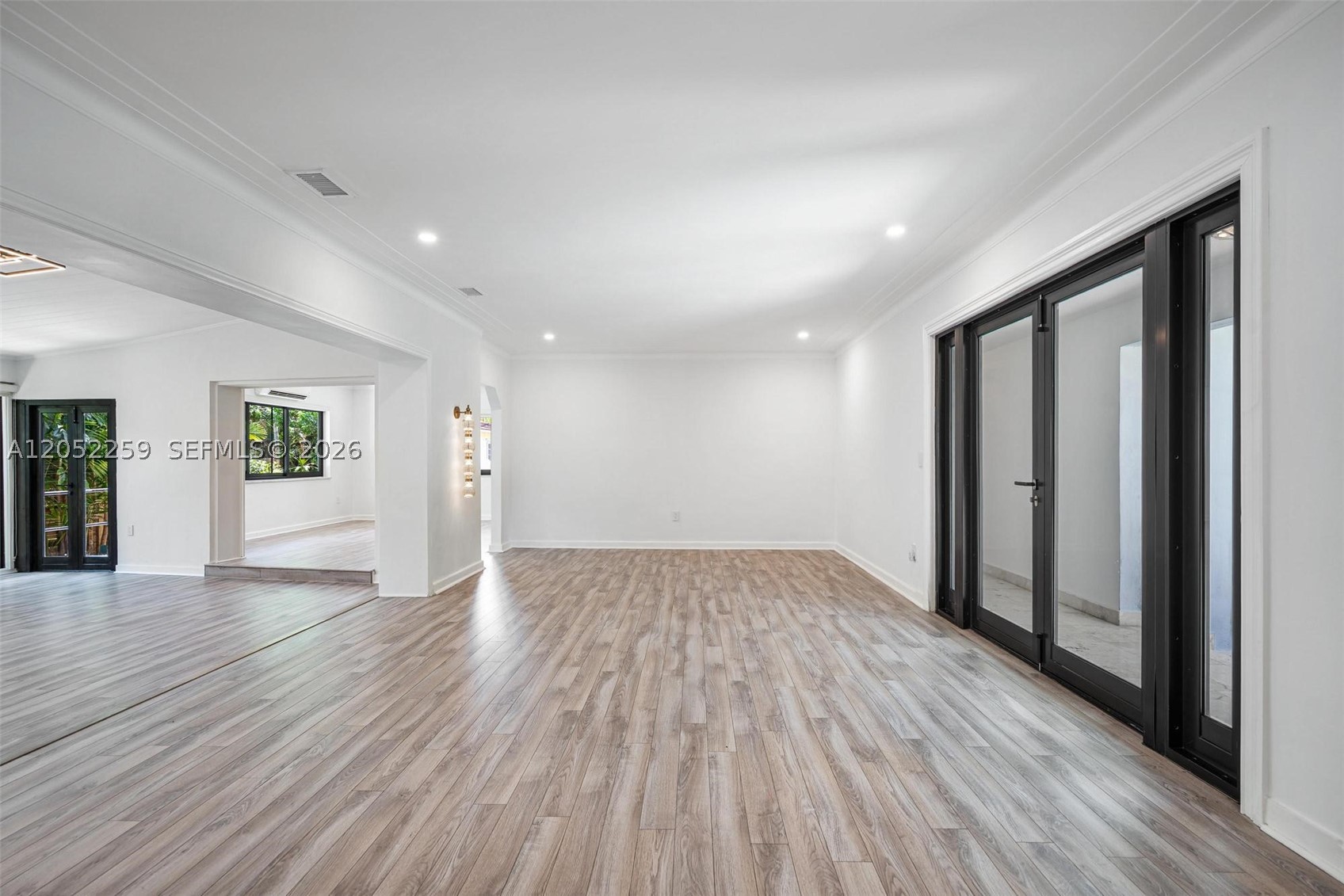 7810 Beachview Dr, North Bay Village FL 33141