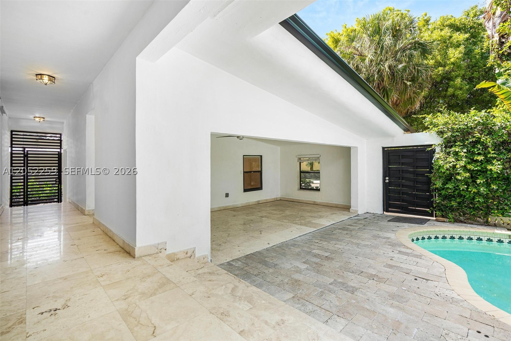 7810 Beachview Dr, North Bay Village FL 33141