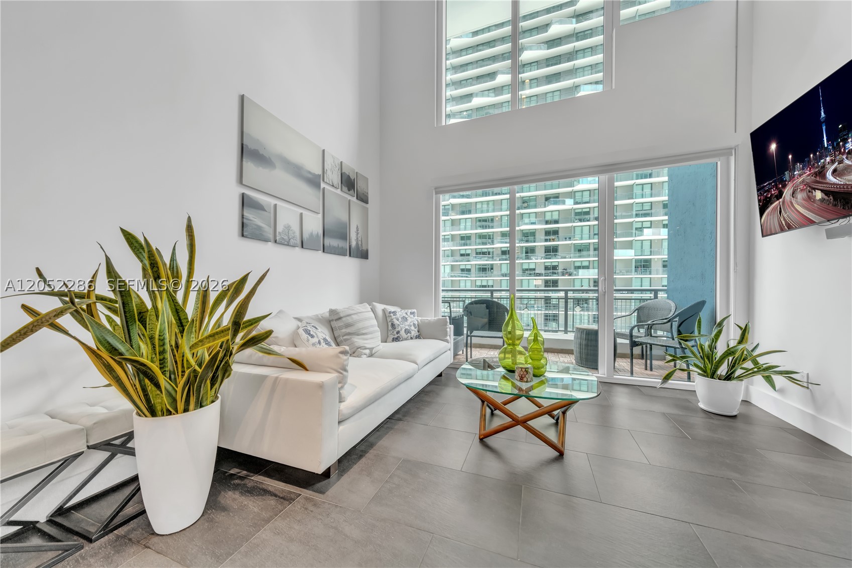 60 SW 13th St #2216, Miami FL 33130