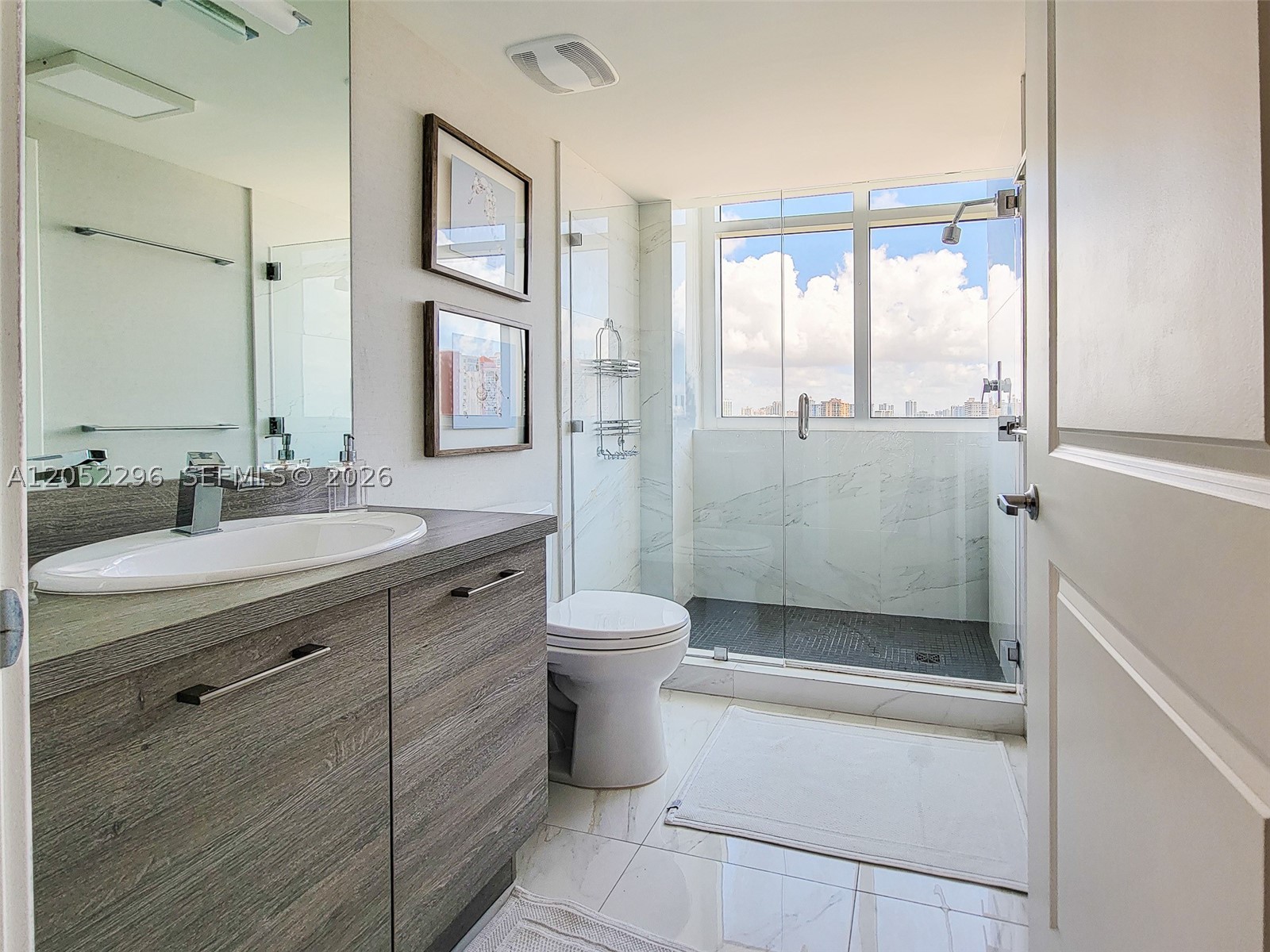 400 Sunny Isles Blvd #1604, Sunny Isles Beach FL 33160