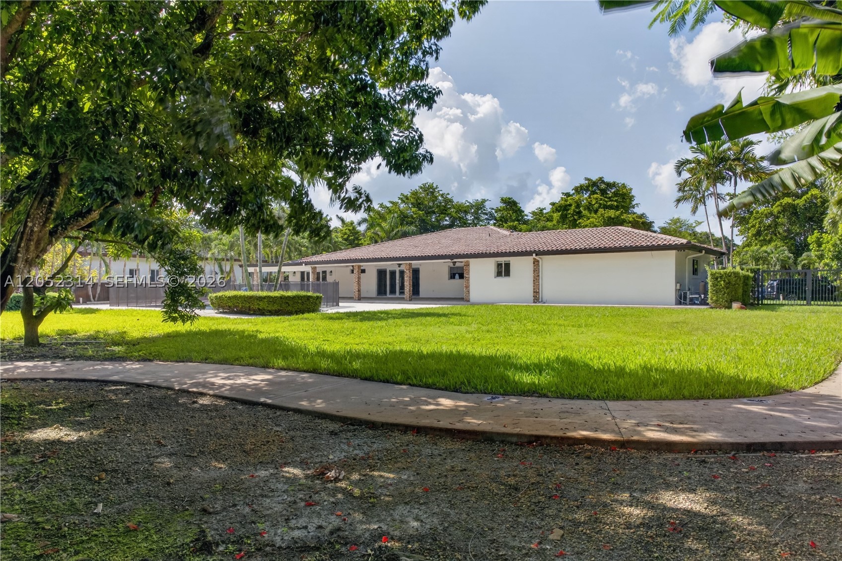 10425 SW 62nd St #0, Miami FL 33173
