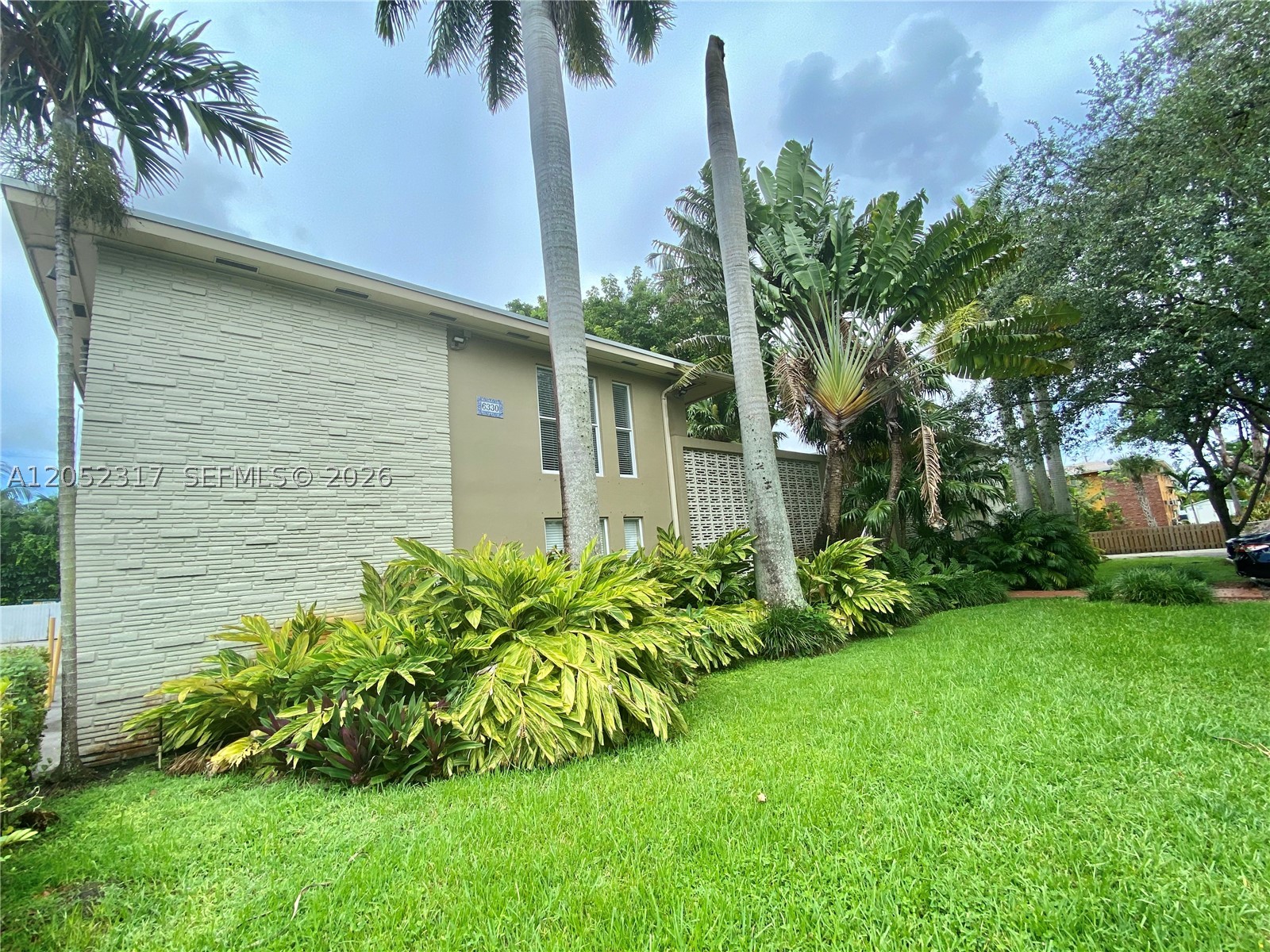6330 SW 79th St #7, South Miami FL 33143