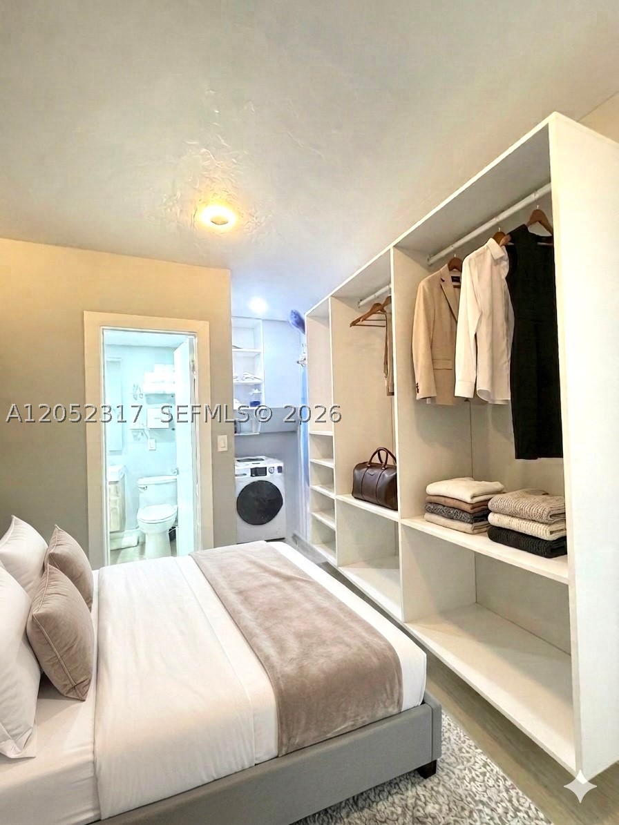 6330 SW 79th St #7, South Miami FL 33143