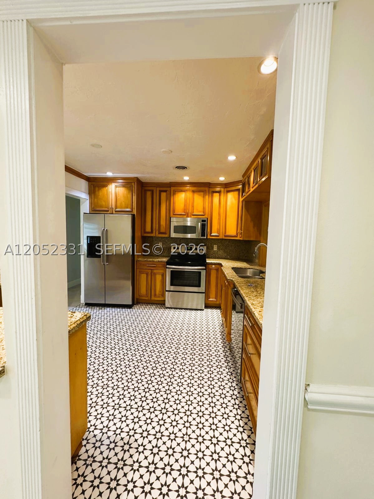 8870 SW 86th St, Miami FL 33173