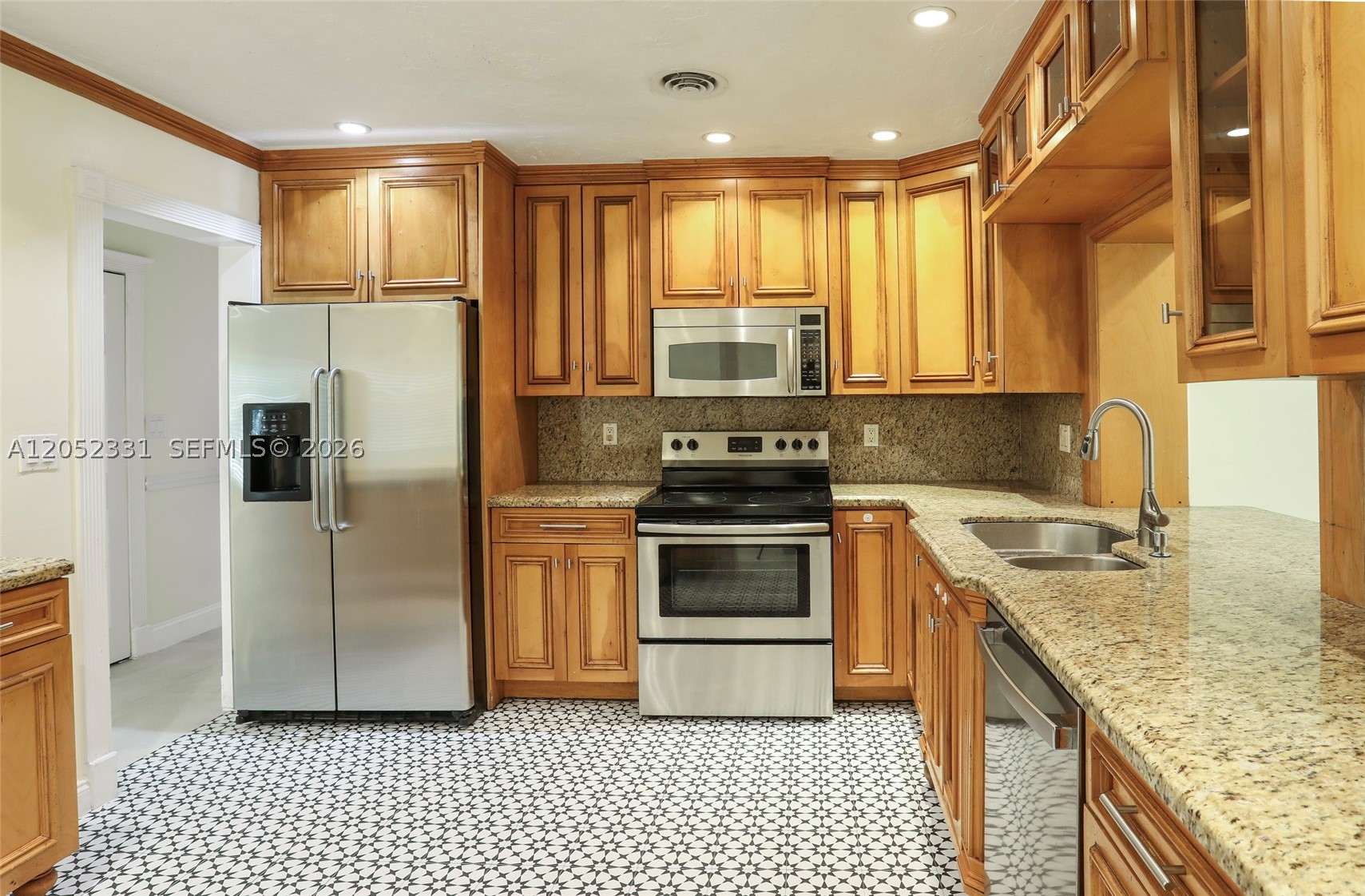 8870 SW 86th St, Miami FL 33173