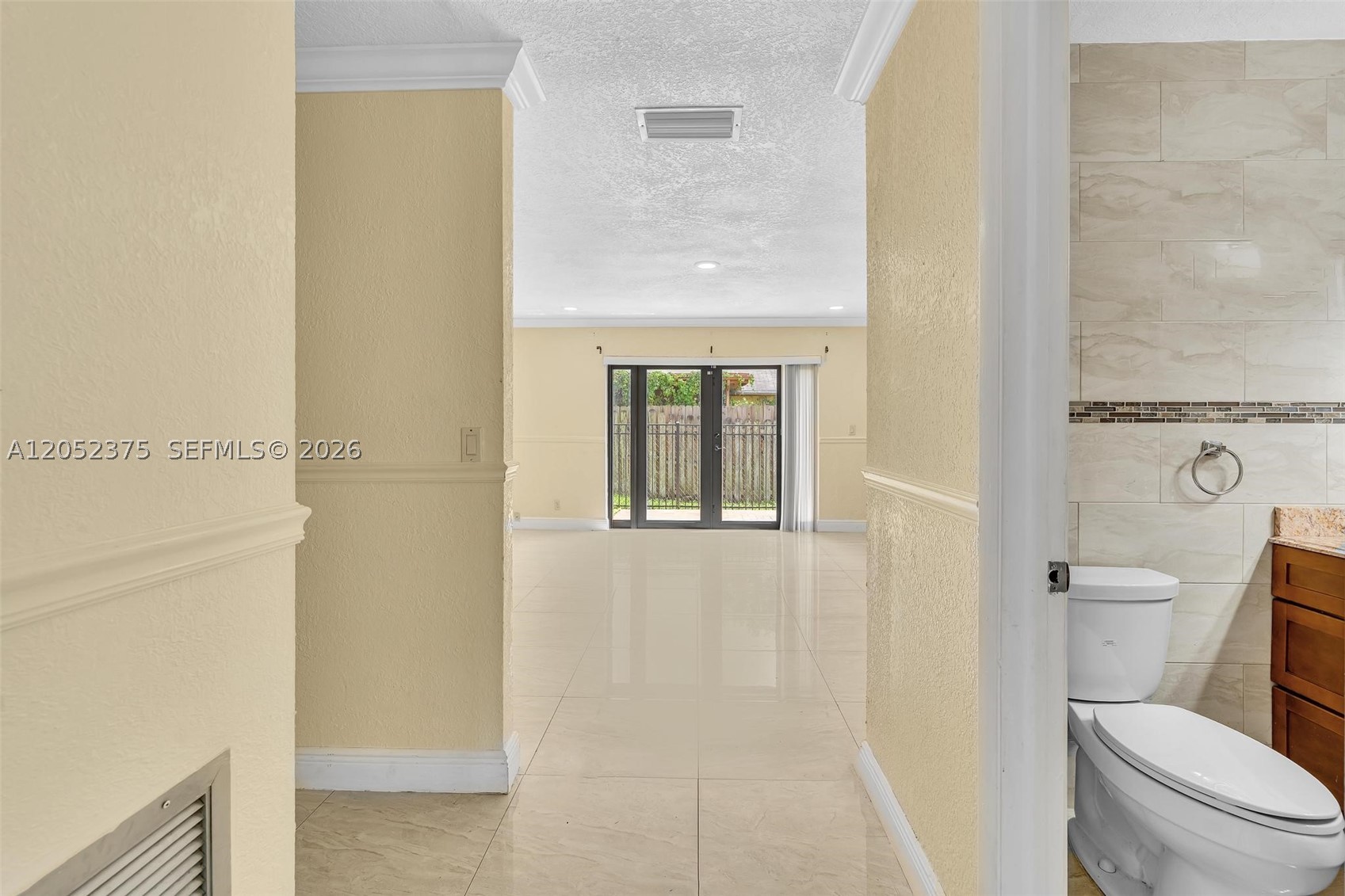 7480 NW 37th Ct, Lauderhill FL 33319