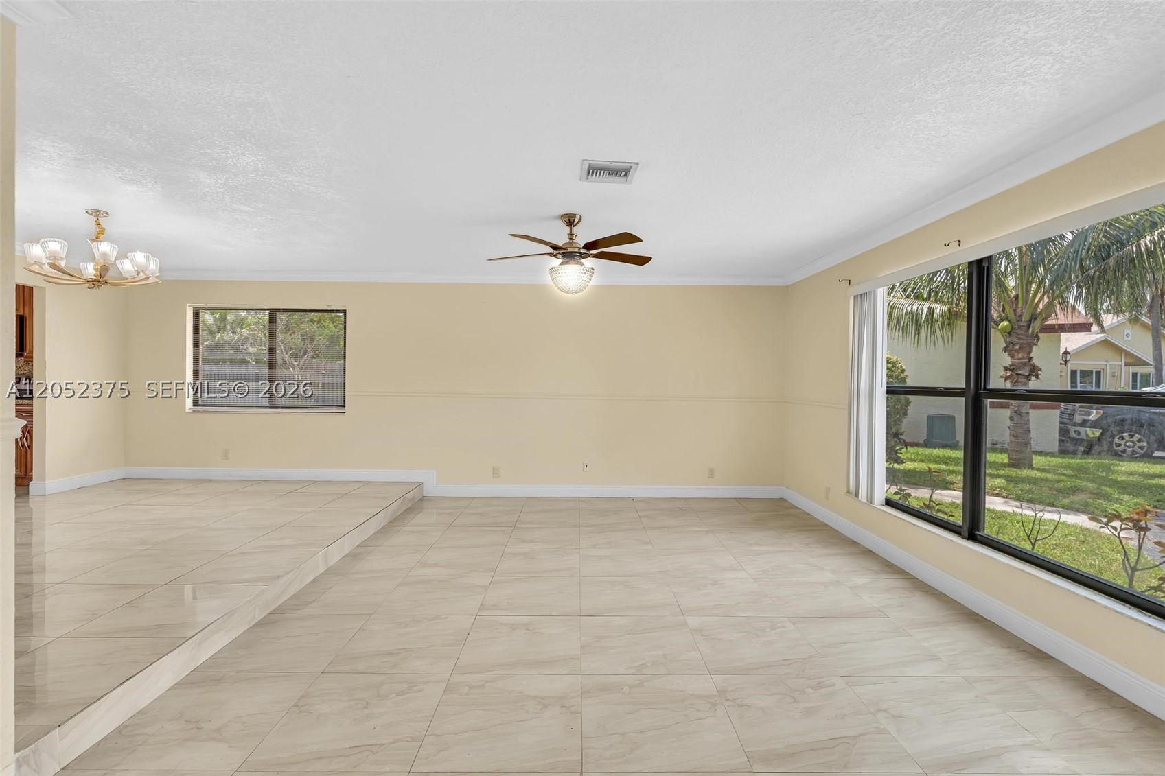 7480 NW 37th Ct, Lauderhill FL 33319