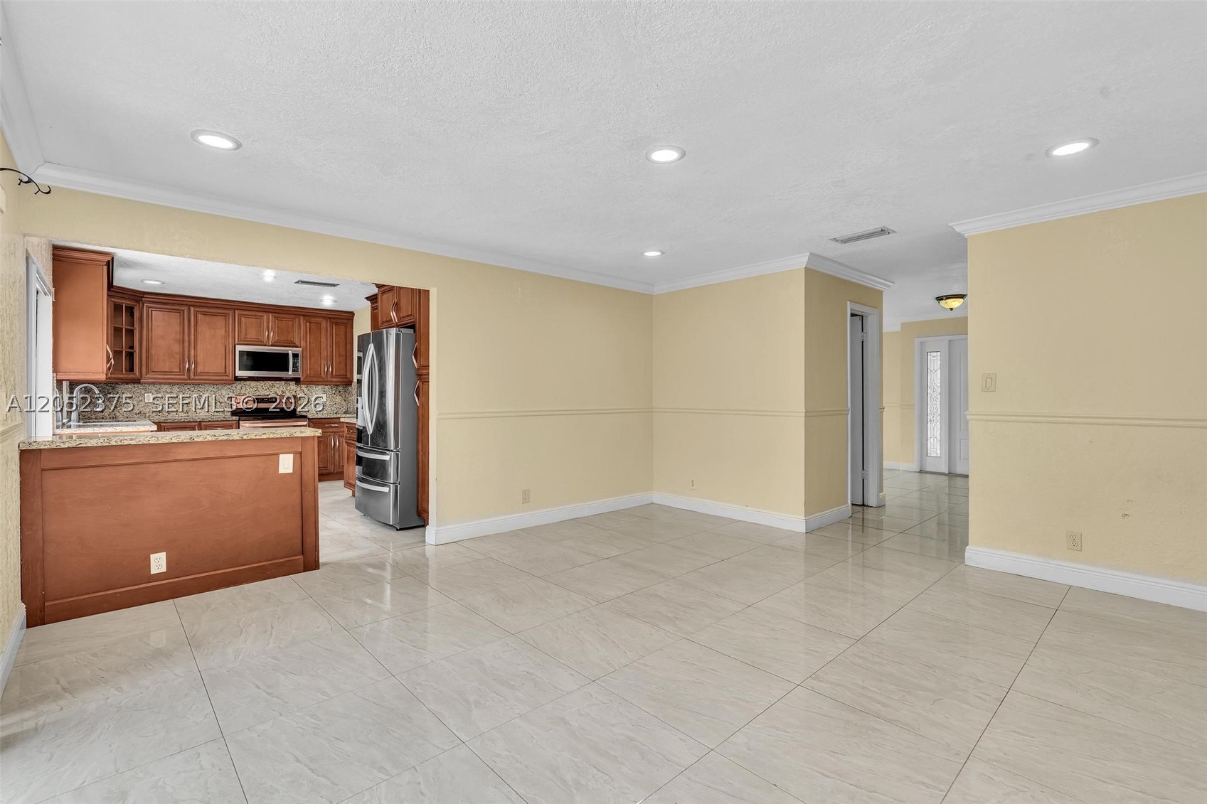 7480 NW 37th Ct, Lauderhill FL 33319