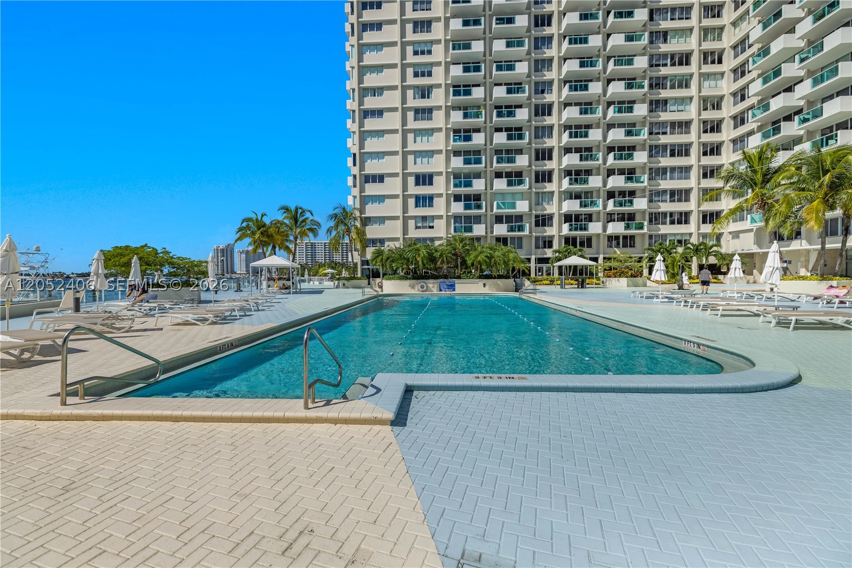 1200 West Ave #811, Miami Beach FL 33139