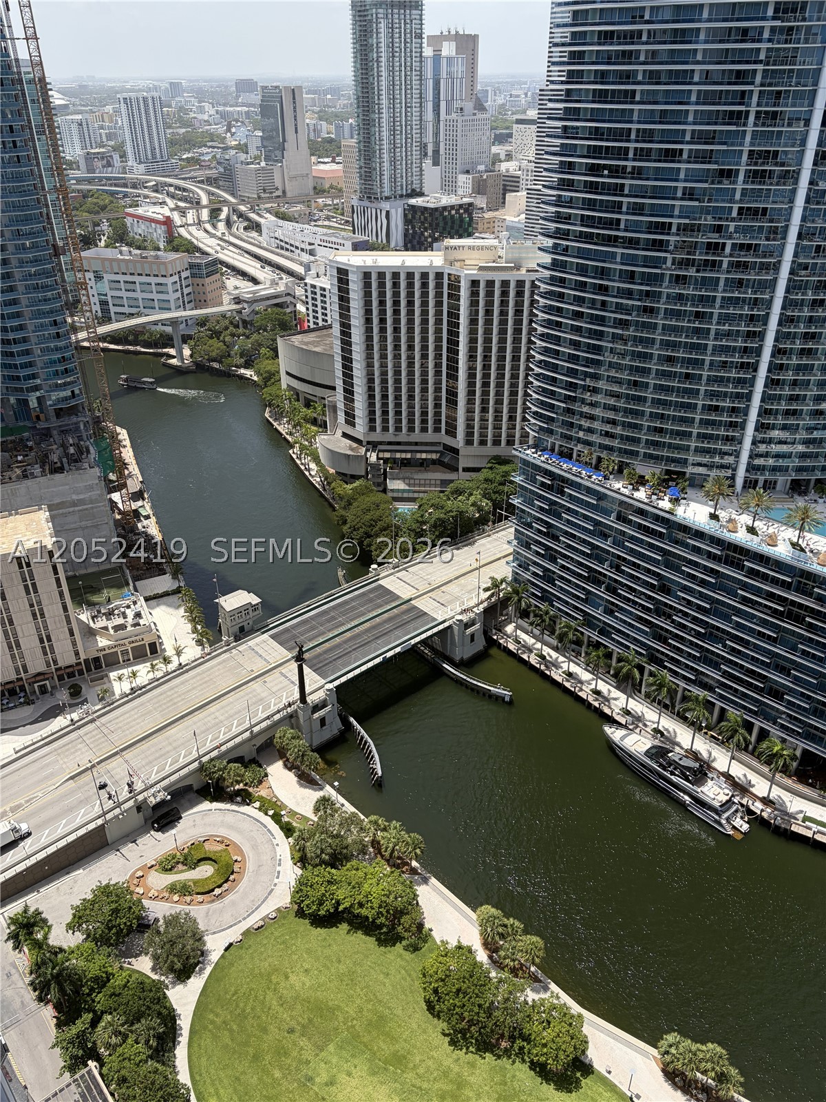 475 Brickell Ave #4008, Miami FL 33131