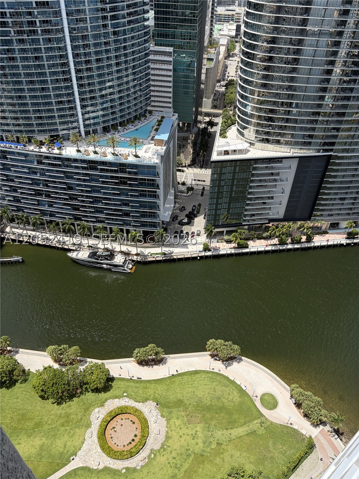 475 Brickell Ave #4008, Miami FL 33131