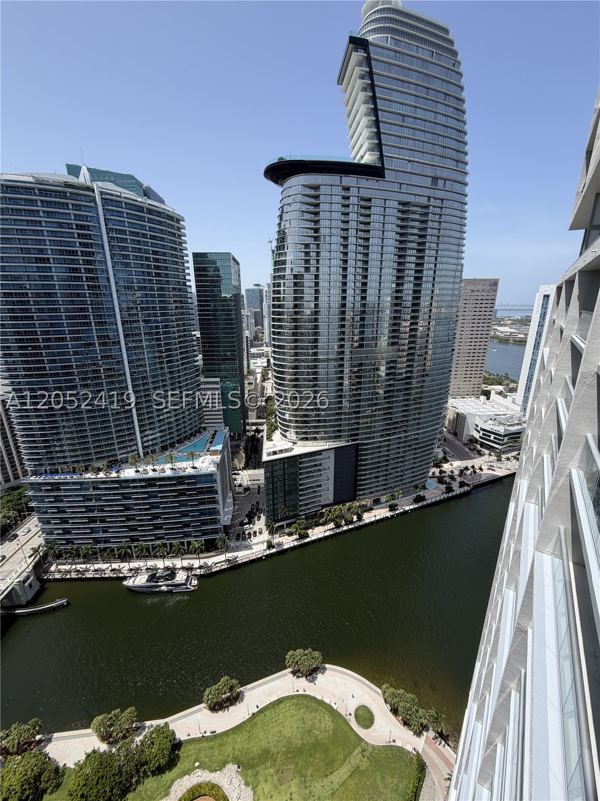 475 Brickell Ave #4008, Miami FL 33131