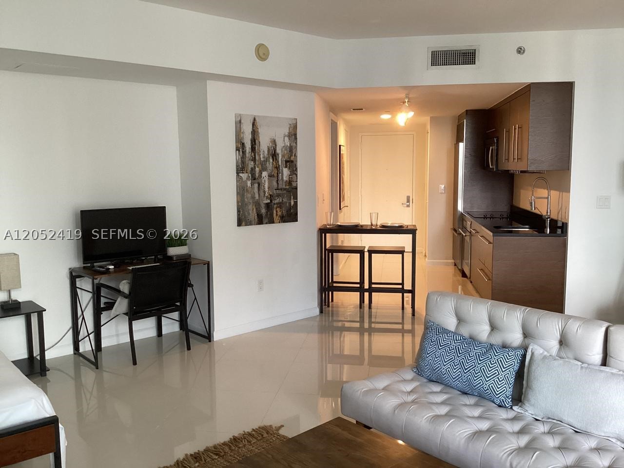 475 Brickell Ave #4008, Miami FL 33131