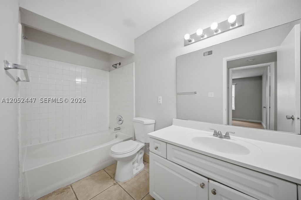 15560 SW 104th Ter #6110, Miami FL 33196