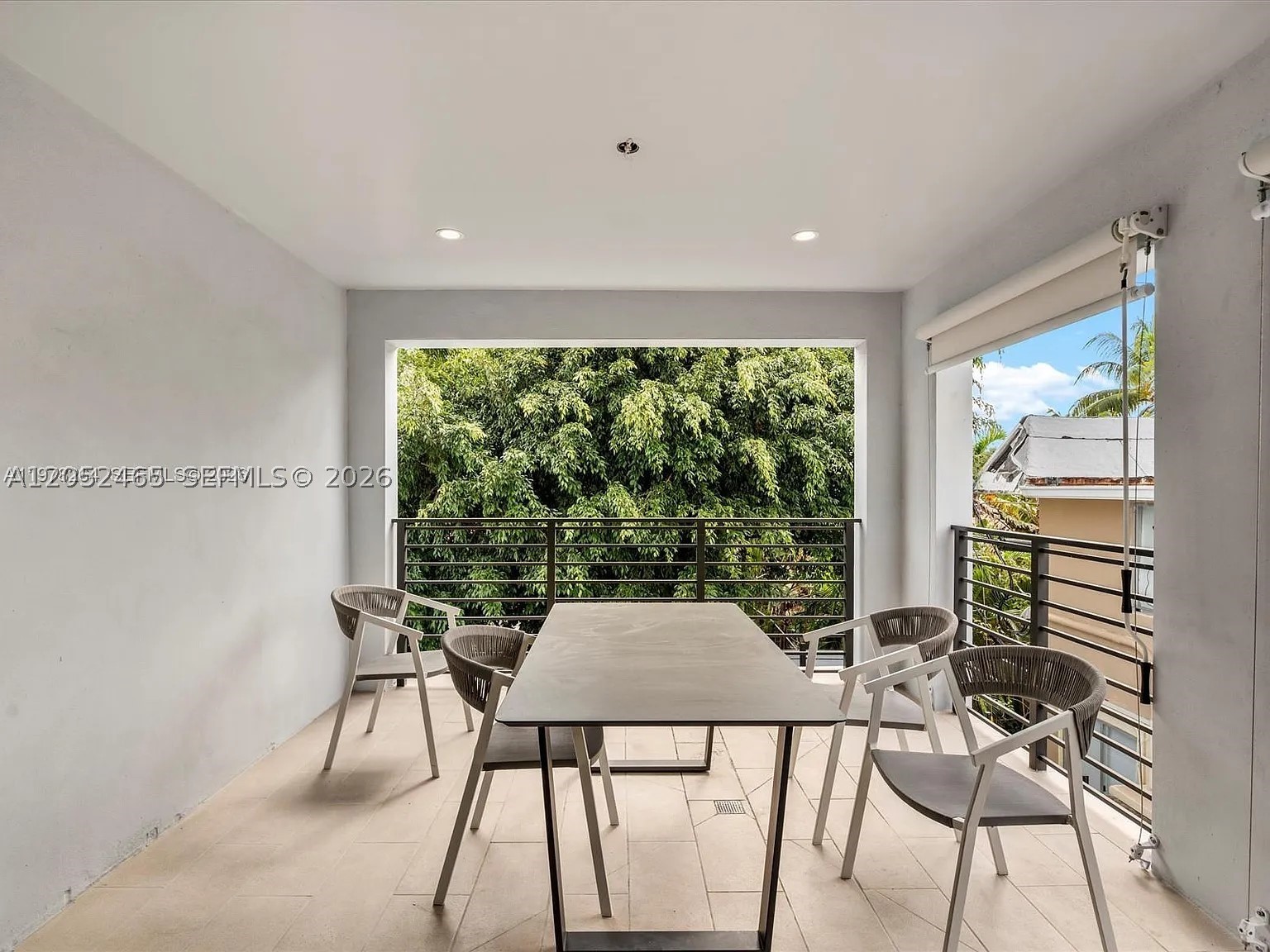1134 71st St #3, Miami Beach FL 33141